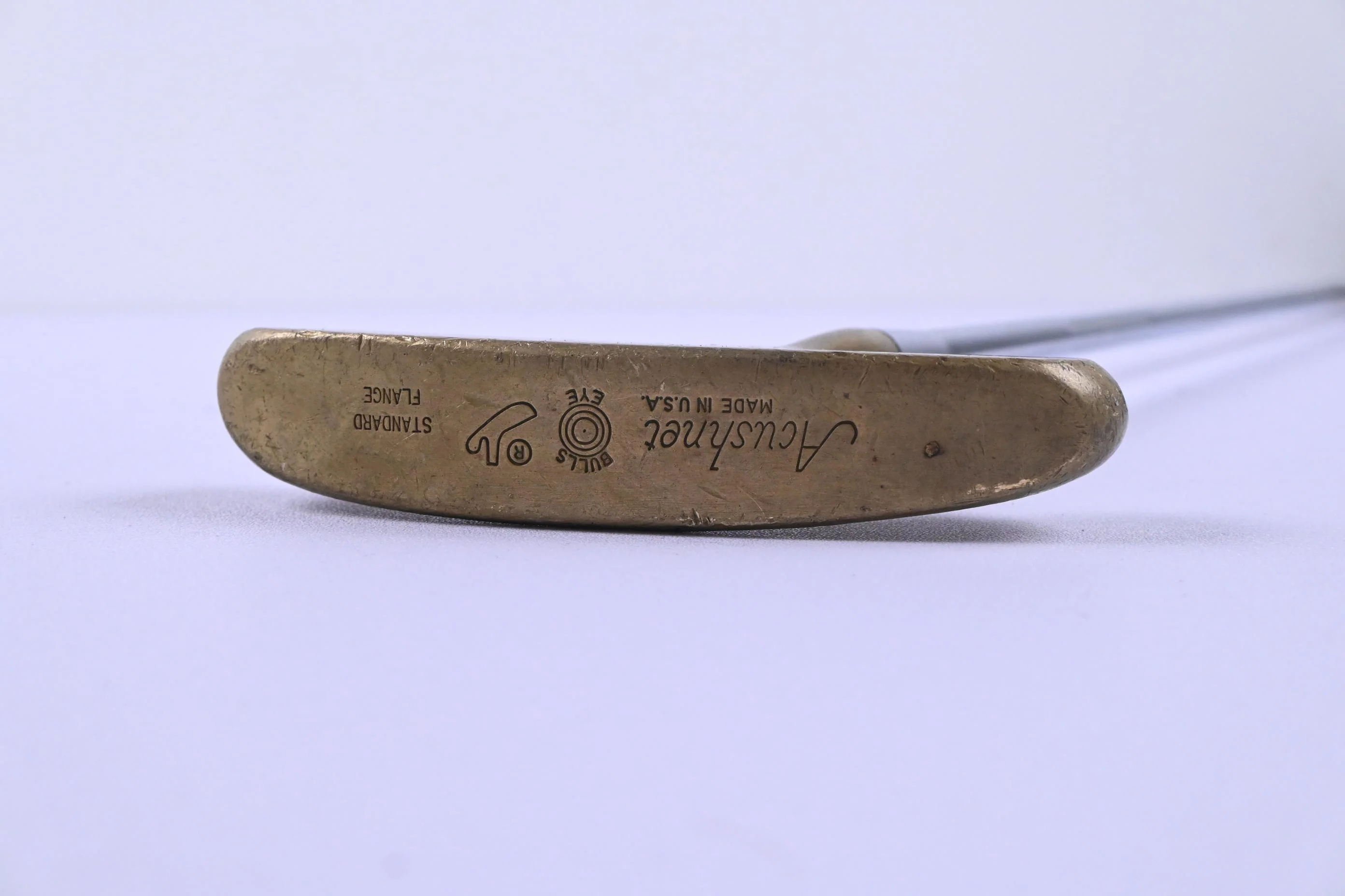Acushnet Bullseye Putter / 35 Inch