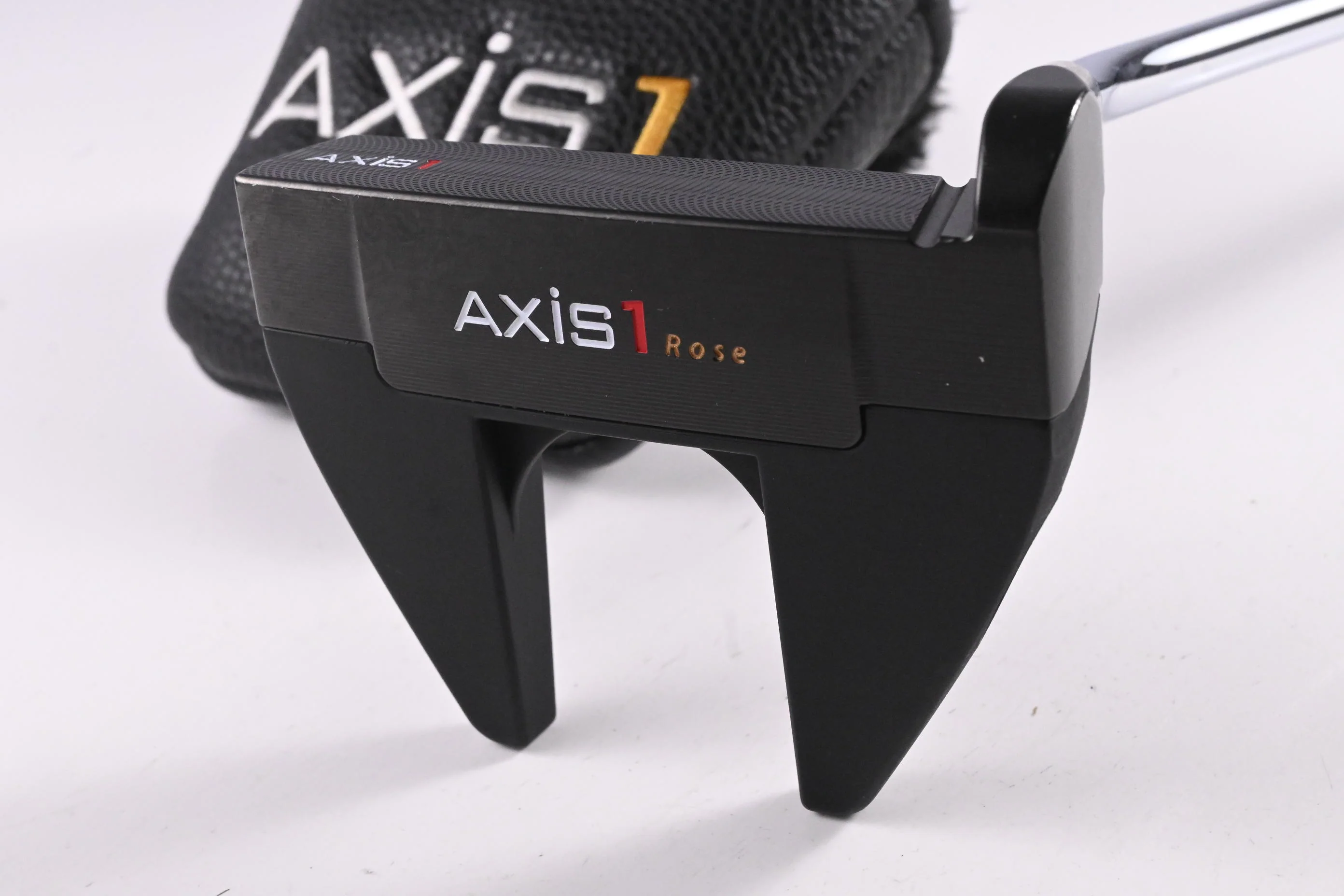 Axis1 Rose Putter / 34.5 Inch
