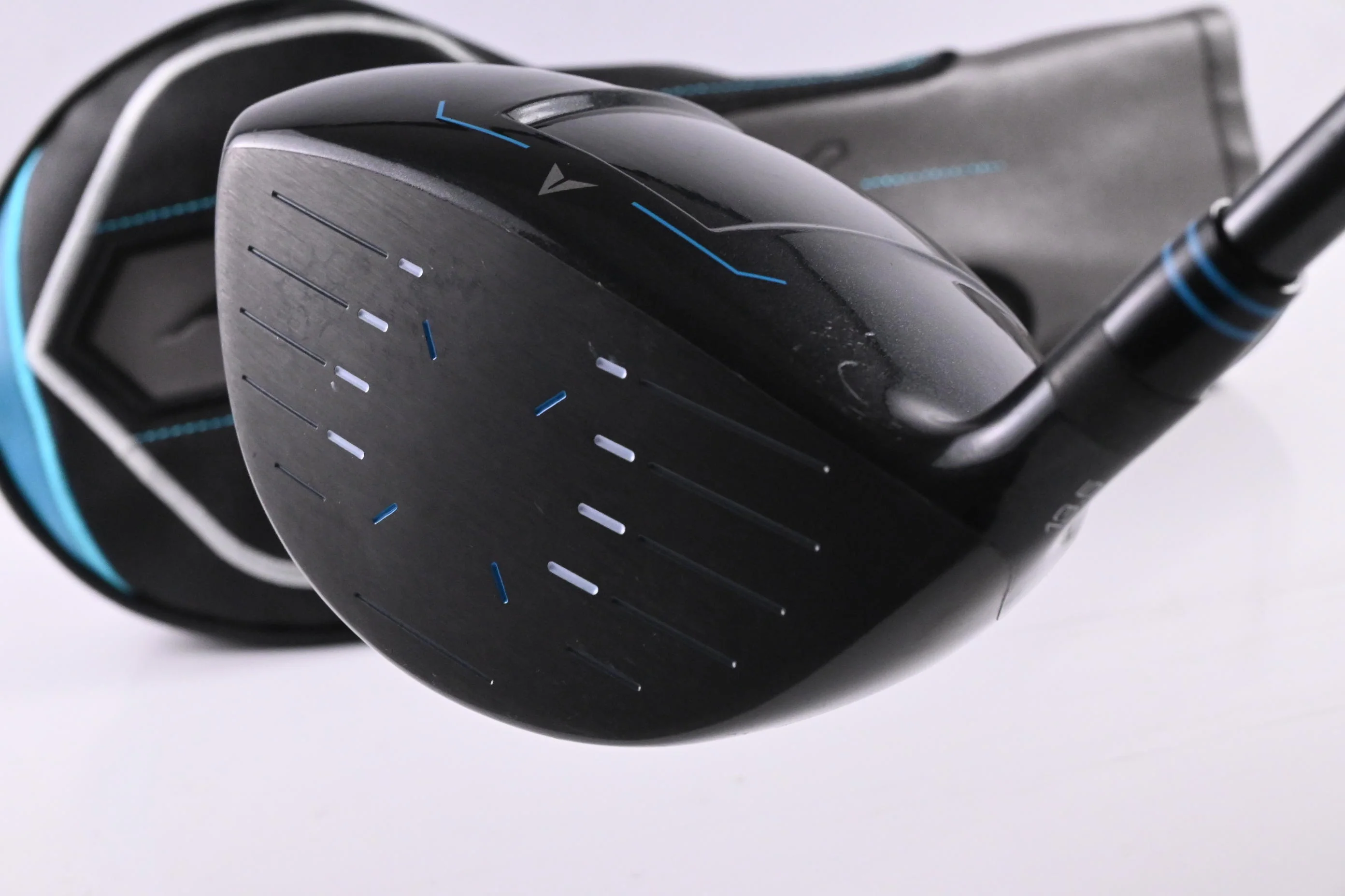 Benross Aero X Driver / 13.5 Degree / Senior Flex Fujikura Vista Pro 55 Shaft - Image 4