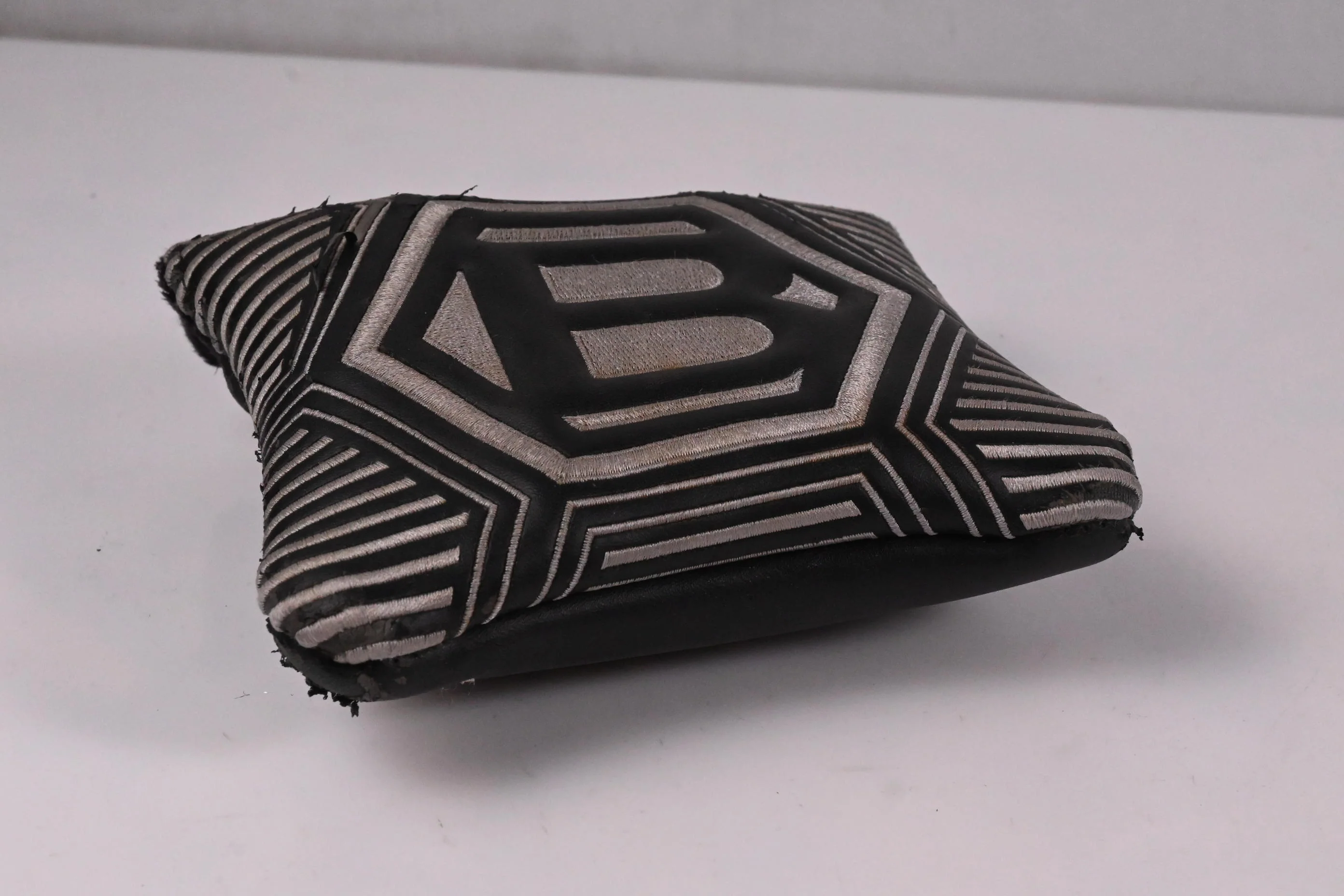 Bettinardi Inovai 10.0 2024 Putter / 34 Inch - Image 9