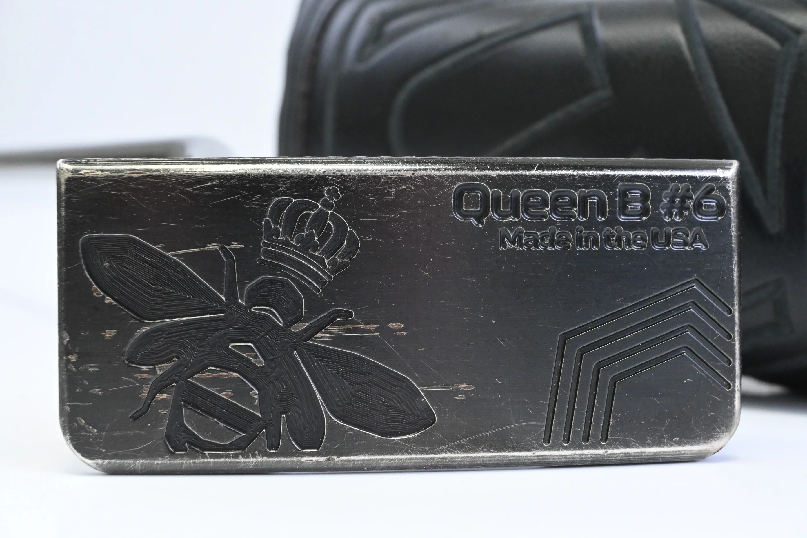 Left Hand Bettinardi Queen B #6 2021 Putter / 33 Inch