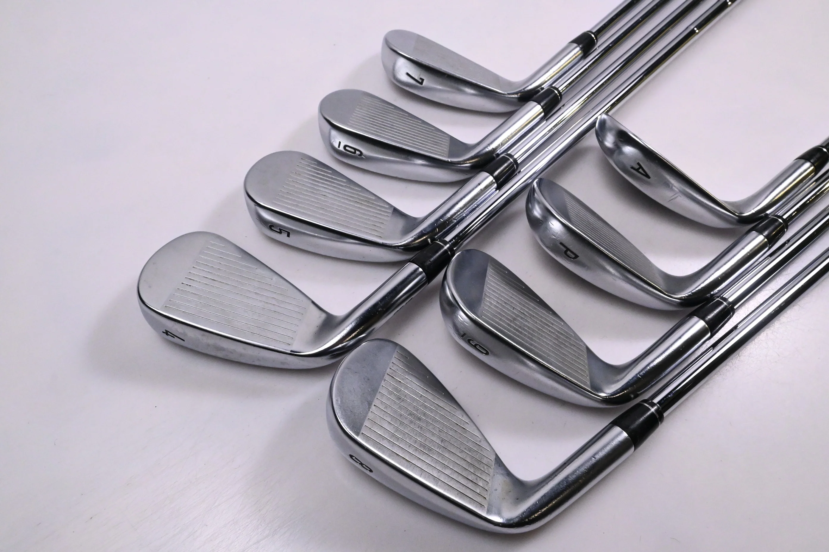 Callaway Apex 19 Irons / 4-PW+GW / Stiff Flex Elevate Tour Shafts - Image 4