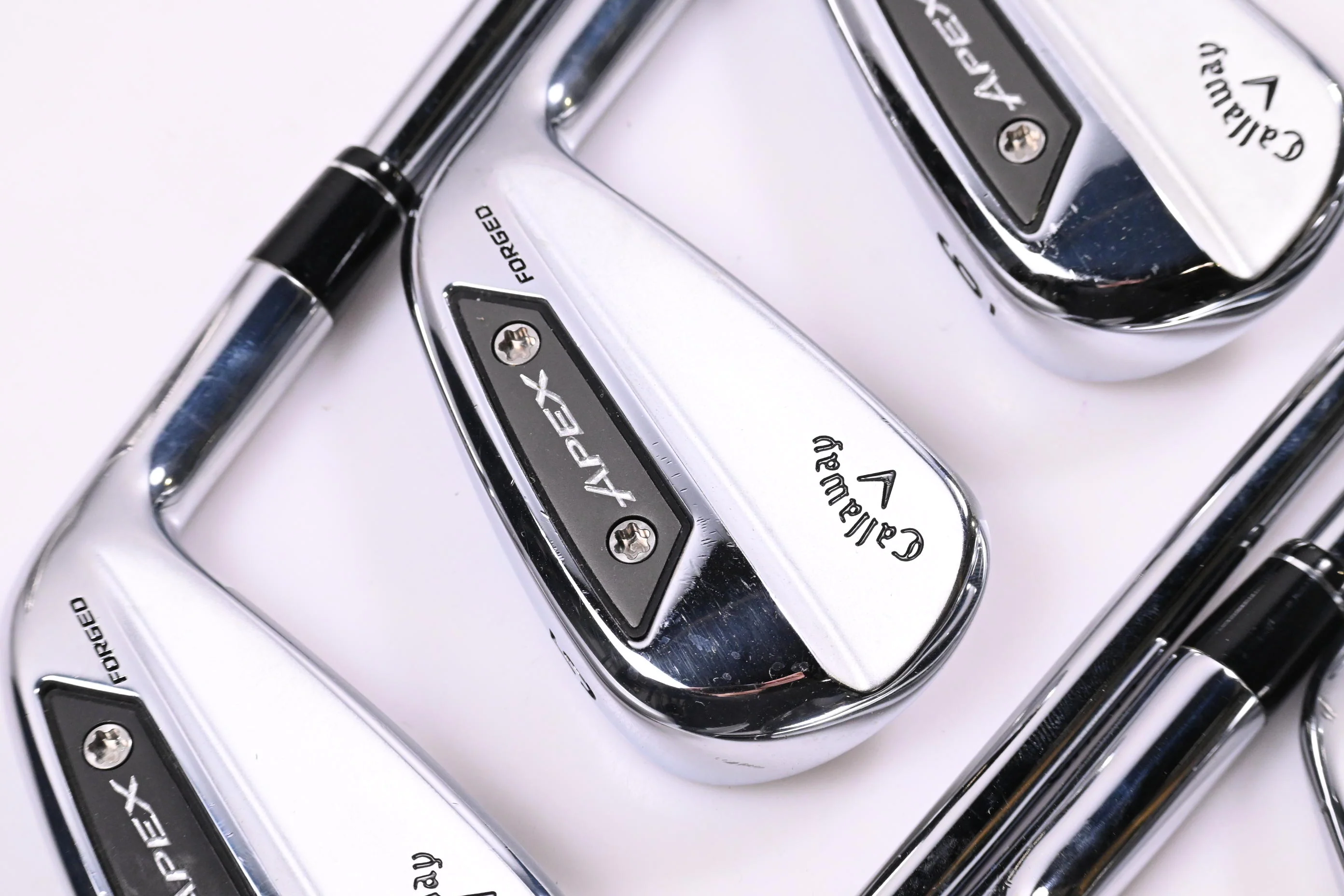 Callaway Apex Ai150 Irons / 4-PW / Regular Flex AMT Black R300 Shafts