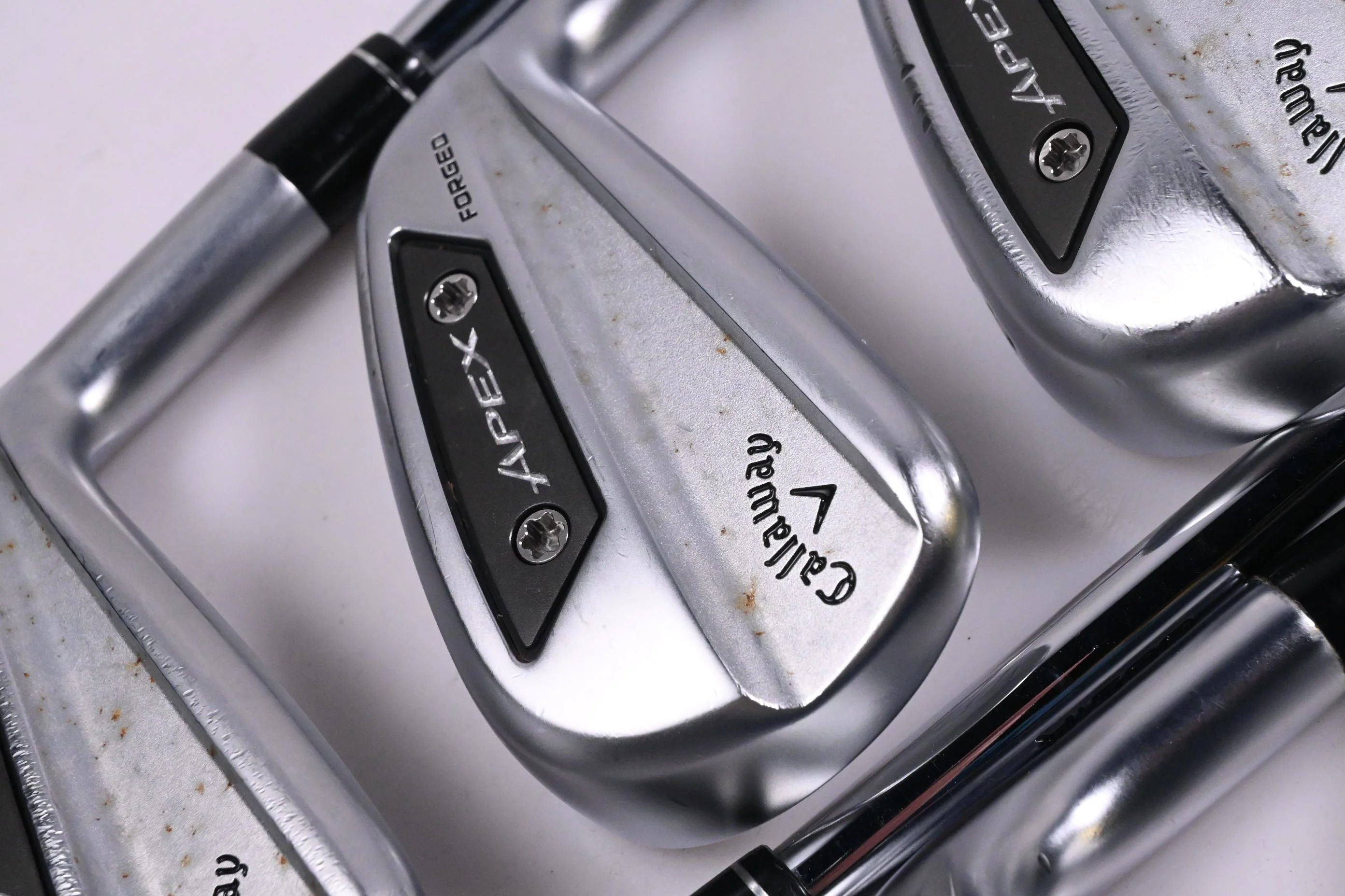 Callaway Apex Ai200 Irons / 6-PW+GW / Regular Flex AMT Red R300 Shafts