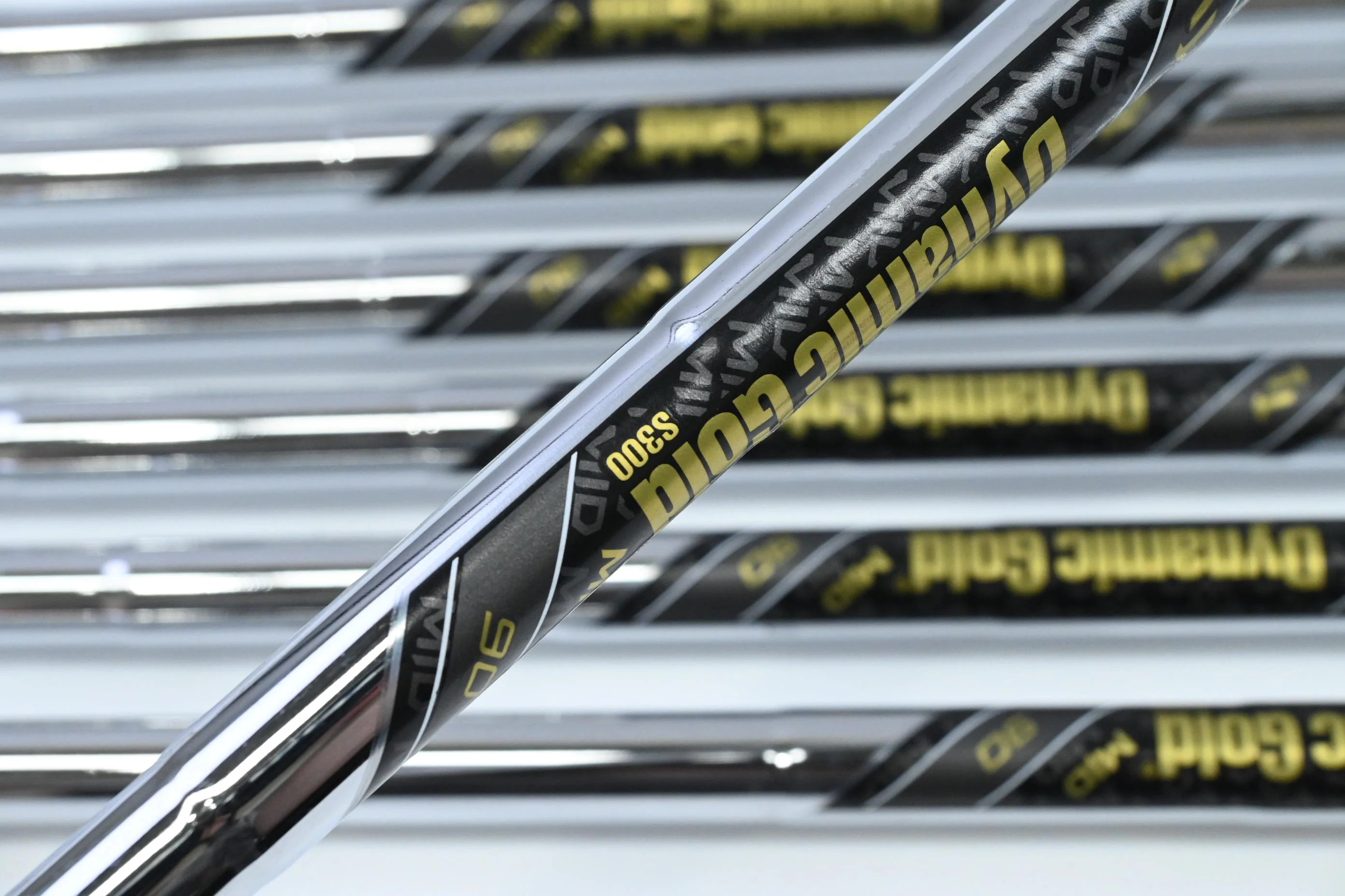Callaway Apex Ai200 Irons / 5-PW+AW / Stiff Flex Dynamic Gold 90 S300 Shafts - Image 5