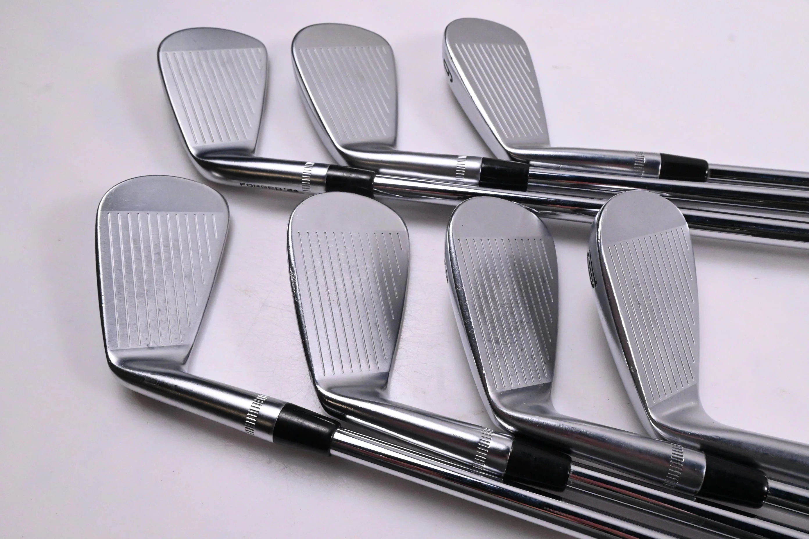 Callaway Apex CB/MB 24 Irons / 4-PW / X-Flex N.S.Pro Modus³ Tour 120 Shafts - Image 3