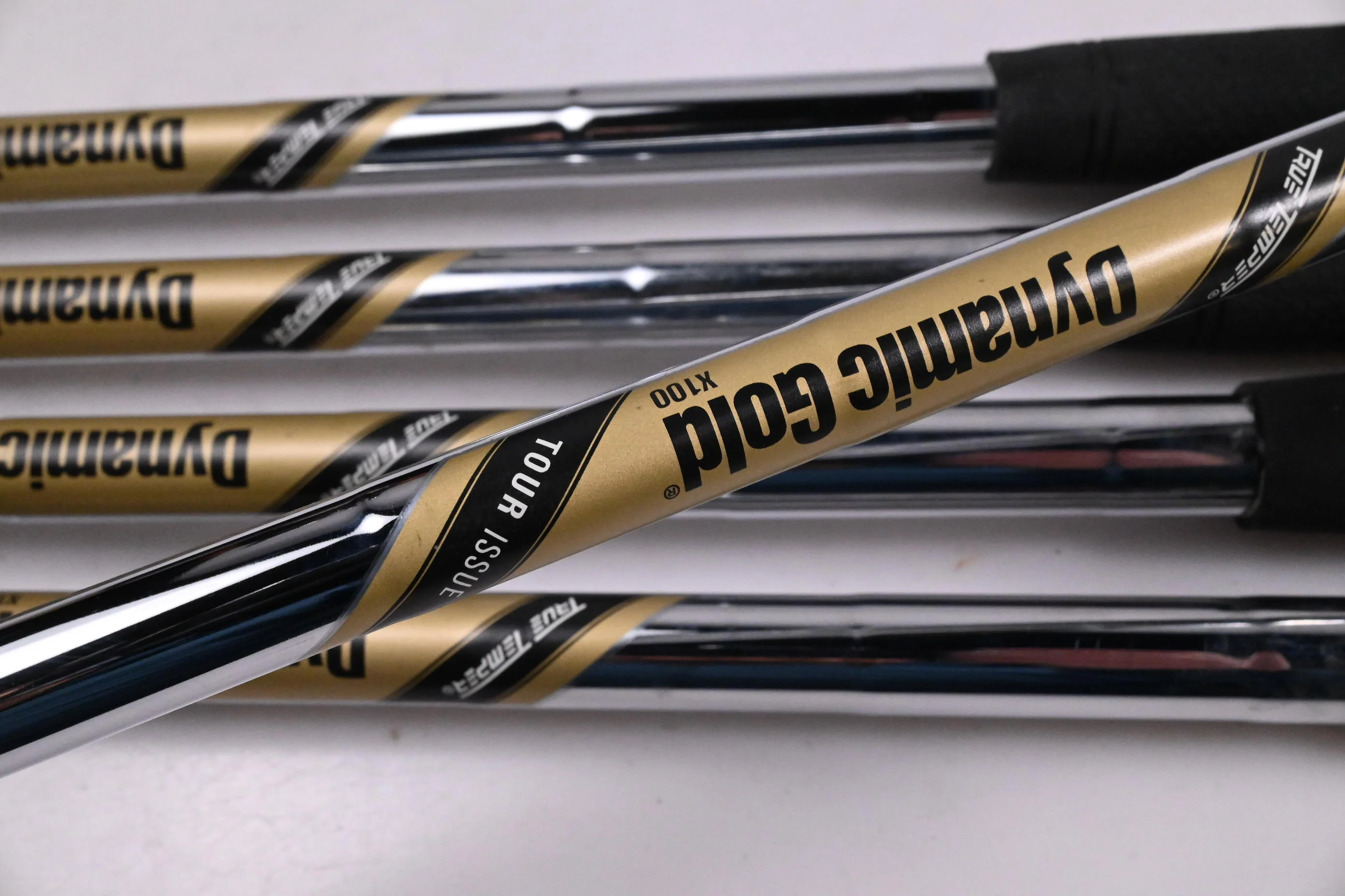 Callaway Apex CB/MB 24 Irons / 5-9i / X-Flex Dynamic Gold X100 Shafts - Image 5