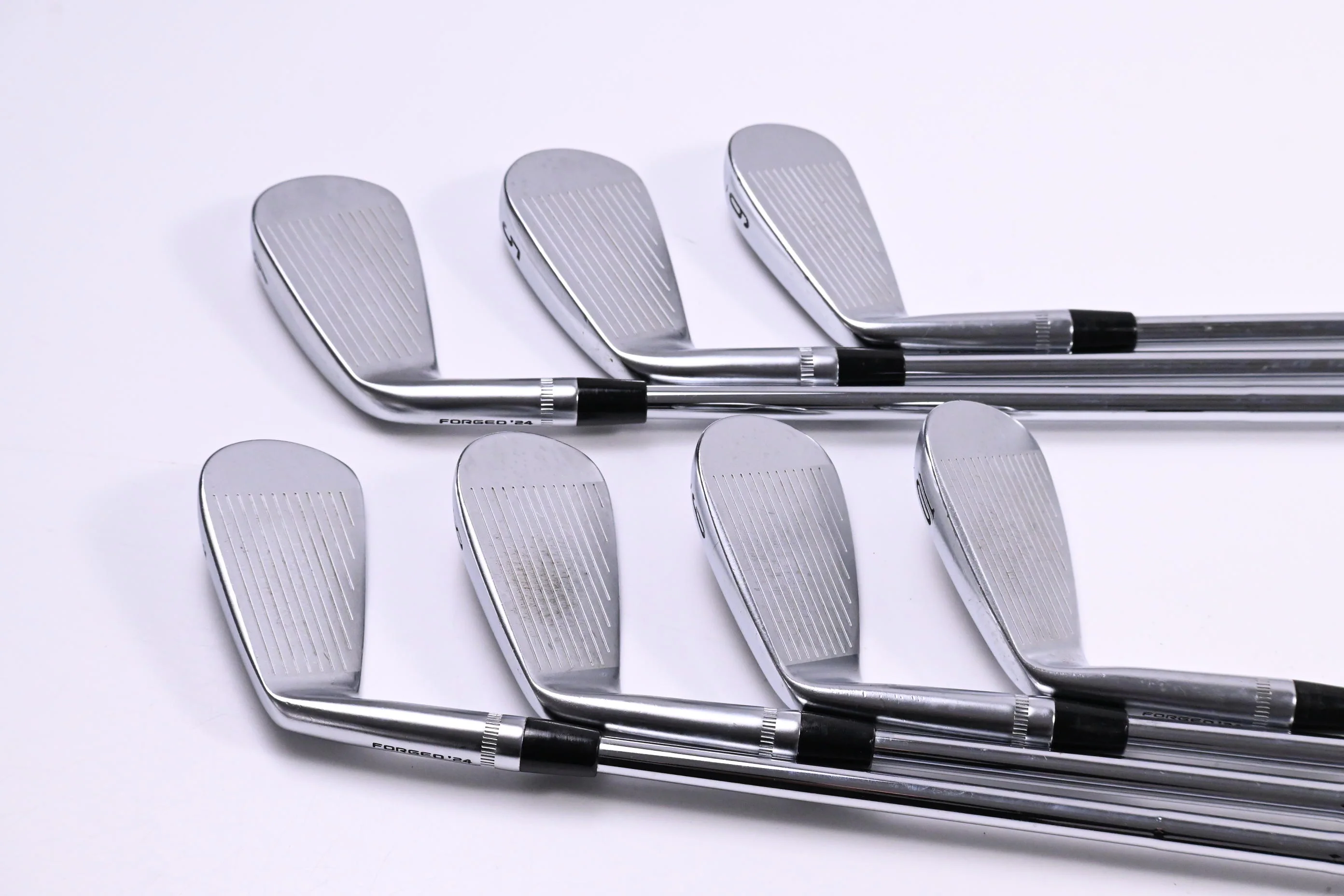 Callaway Apex MB 24 Irons / 4-PW / X-Flex Dynamic Gold X100 Shafts - Image 3