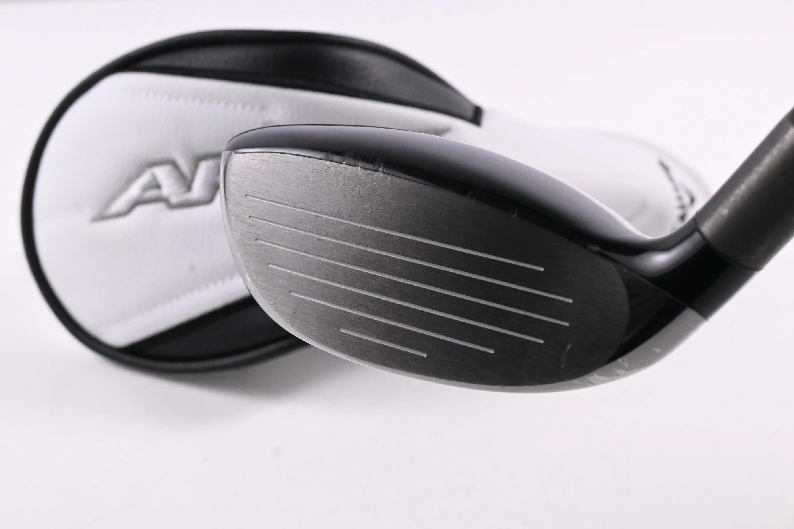 Callaway Apex UW 24 #2 Hybrid / 17 Degree / Stiff Flex Tensei AV Blue 65 Shaft - Image 4