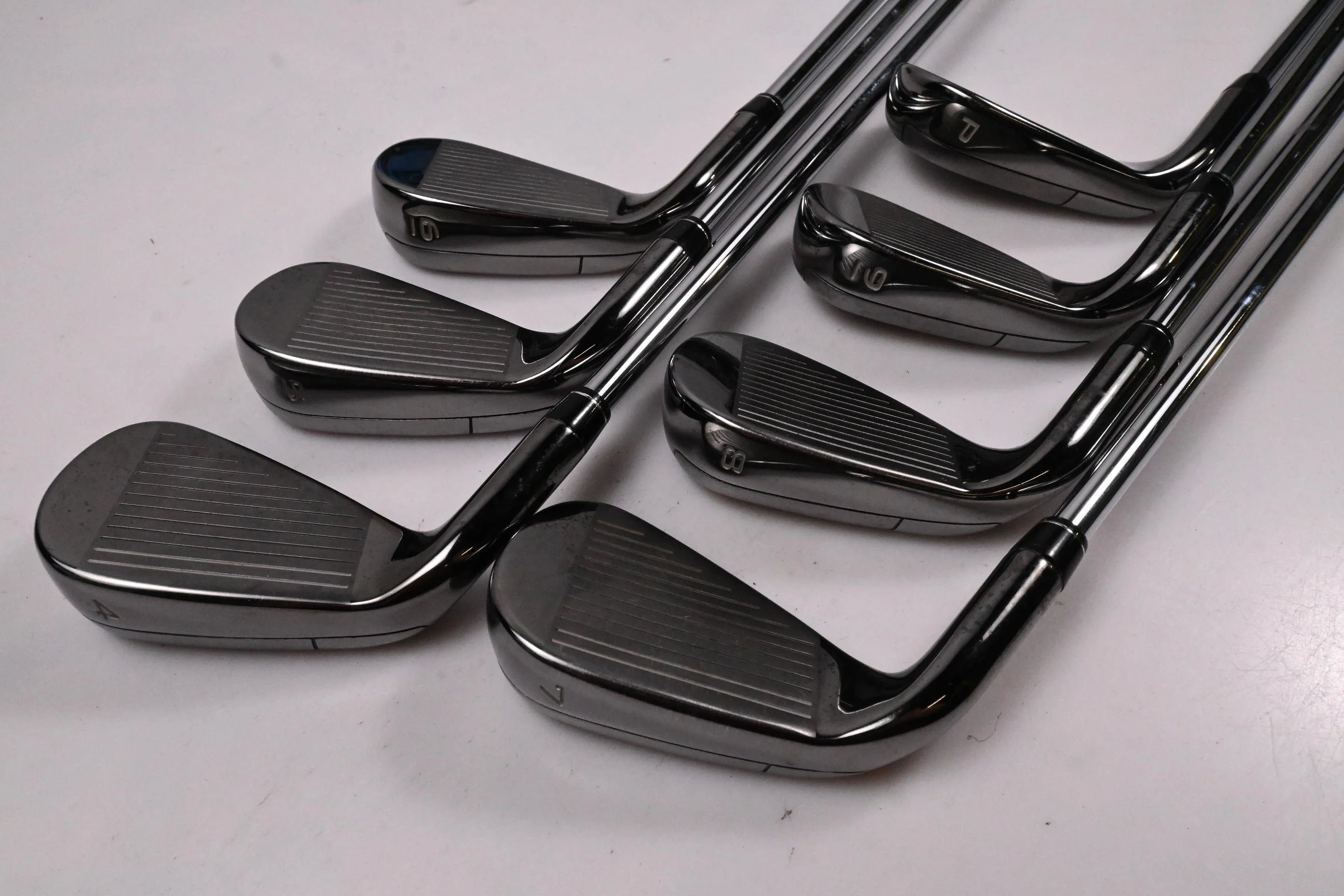 Callaway Big Bertha 2023 Irons / 4-PW / Regular Flex Elevate MPH 85 Shafts - Image 4