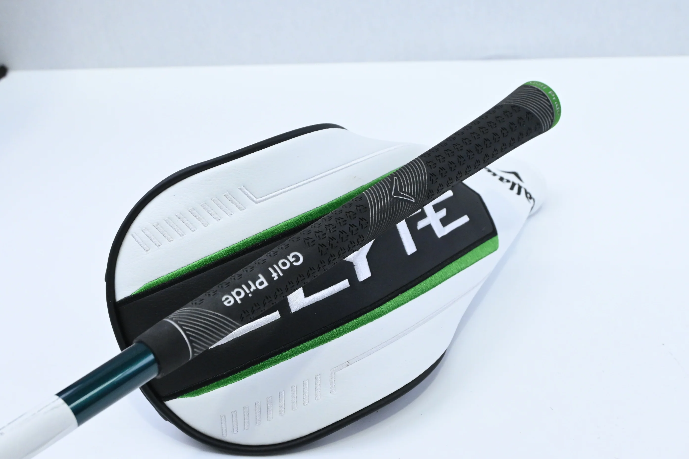 Callaway Elyte Driver / 10.5 Degree / Regular Flex Fujikura Ventus Blue 5 Shaft - Image 7