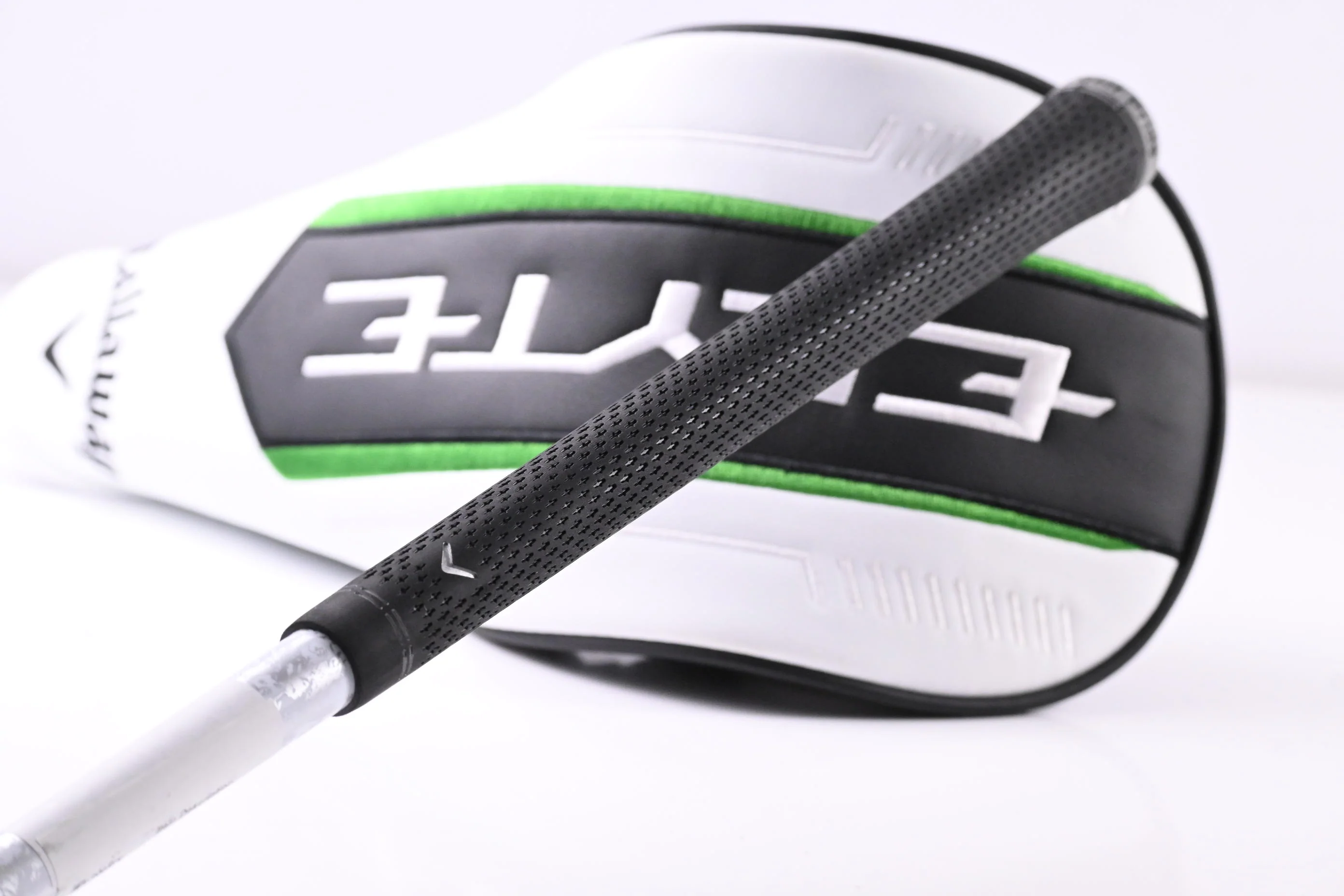 Callaway Elyte Driver / 9 Degree / Regular Flex Denali Charcoal 50 Shaft - Image 8