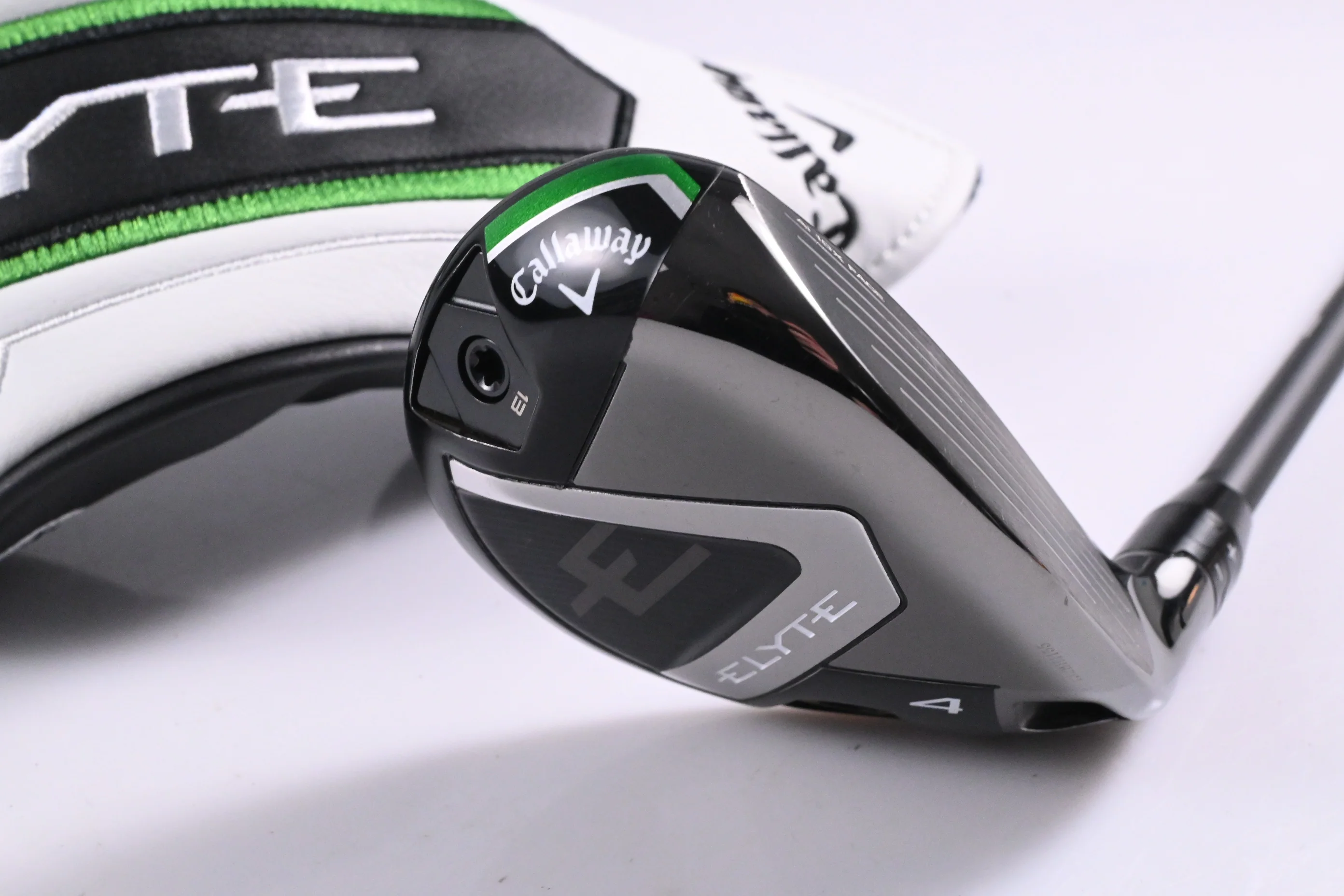 Callaway Elyte #4 Hybrid / 22 Degree / Senior Flex Vanquish 5 Shaft