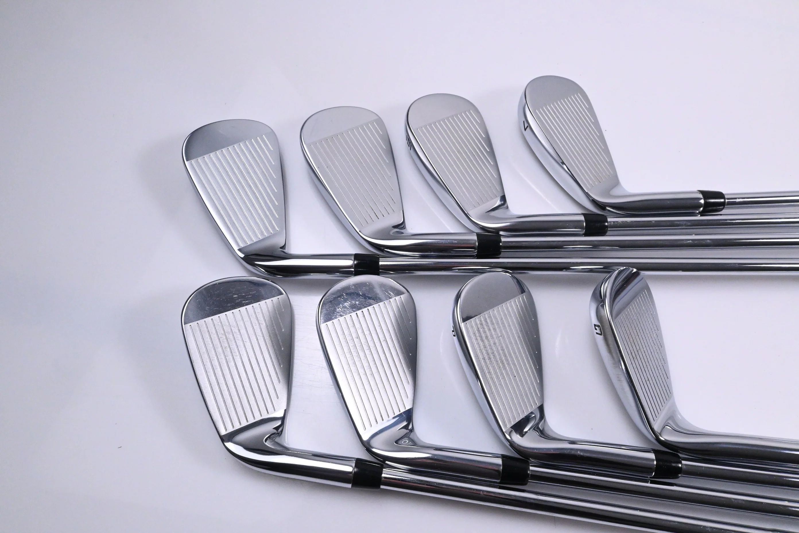 Callaway Elyte Irons / 4-PW+GW / Regular Flex Dynamic Gold Mid 115 R300 Shafts - Image 3