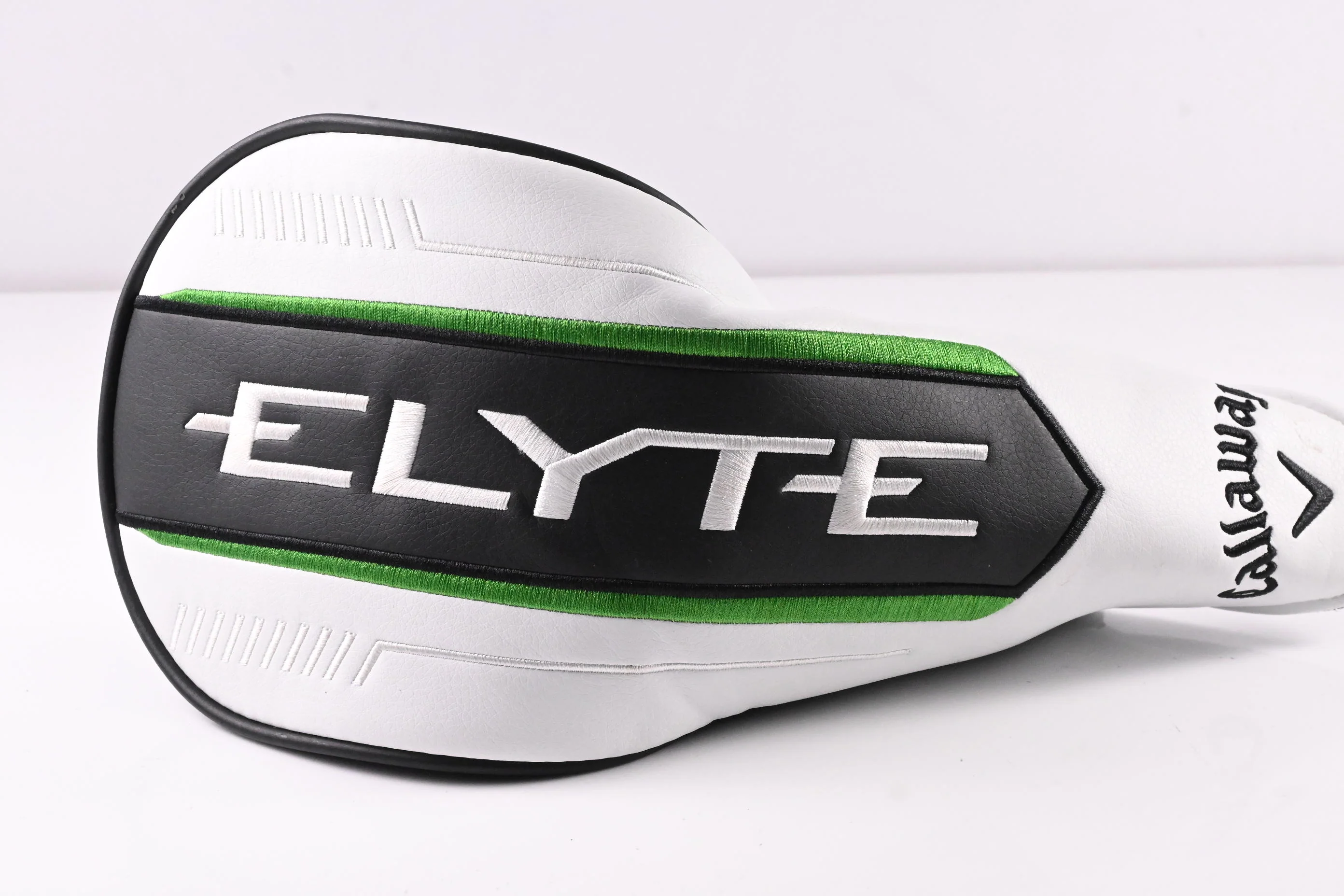 Callaway Elyte X Driver / 10.5 Degree / Regular Flex Vanquish 4 Shaft - Image 9