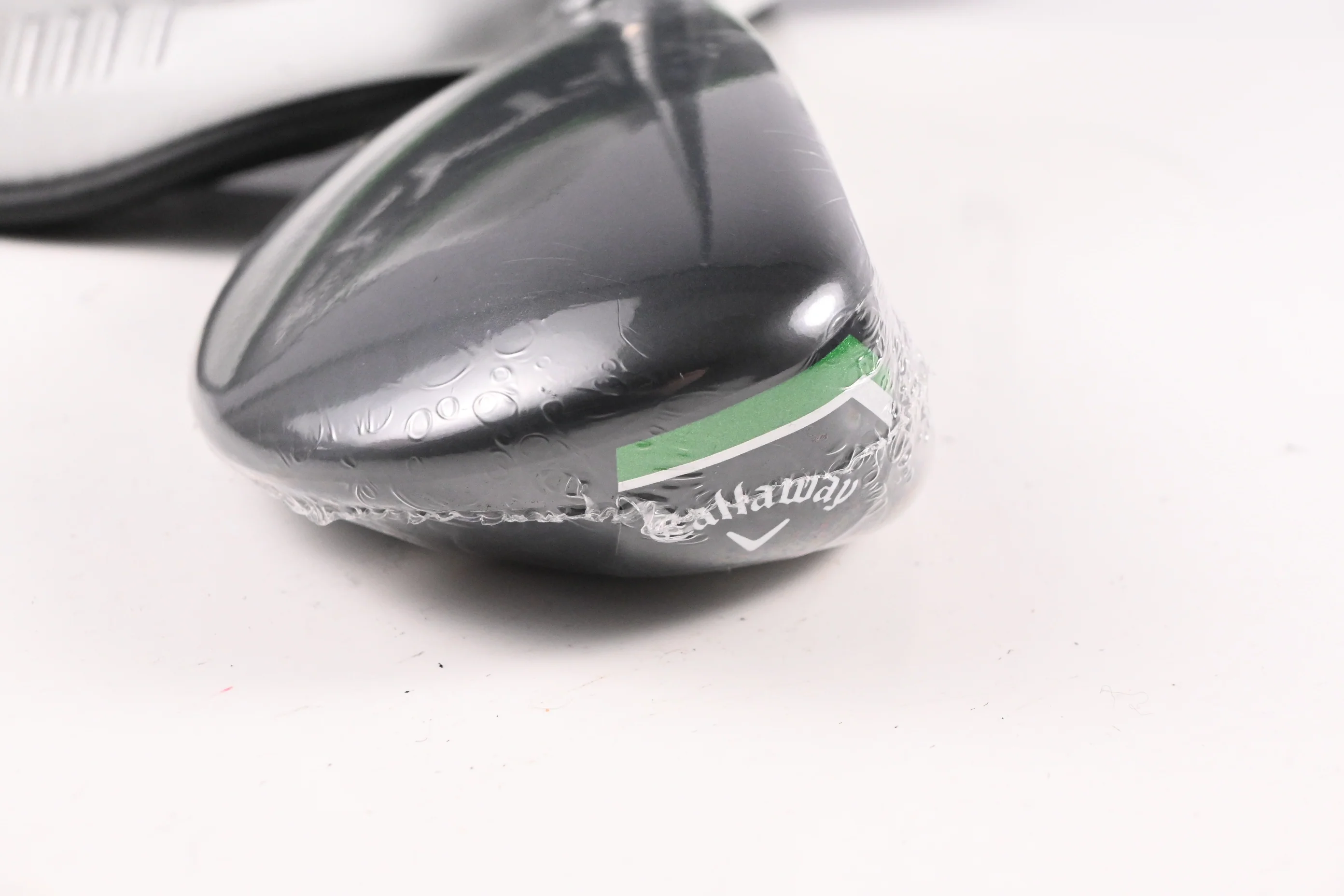 Callaway Elyte X #4 Hybrid / 21 Degree / Regular Flex Denali Charcoal 60 Shaft - Image 3