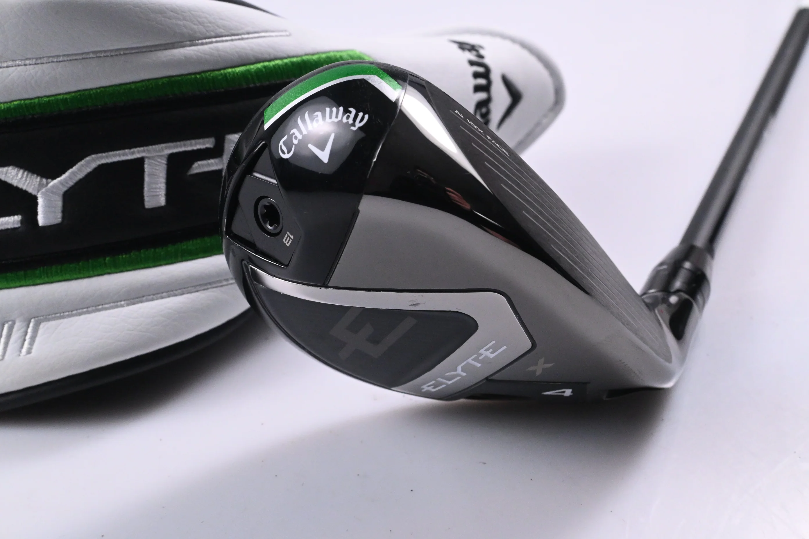 Callaway Elyte X #4 Hybrid / 21 Degree / Senior Flex Vanquish 5 Shaft