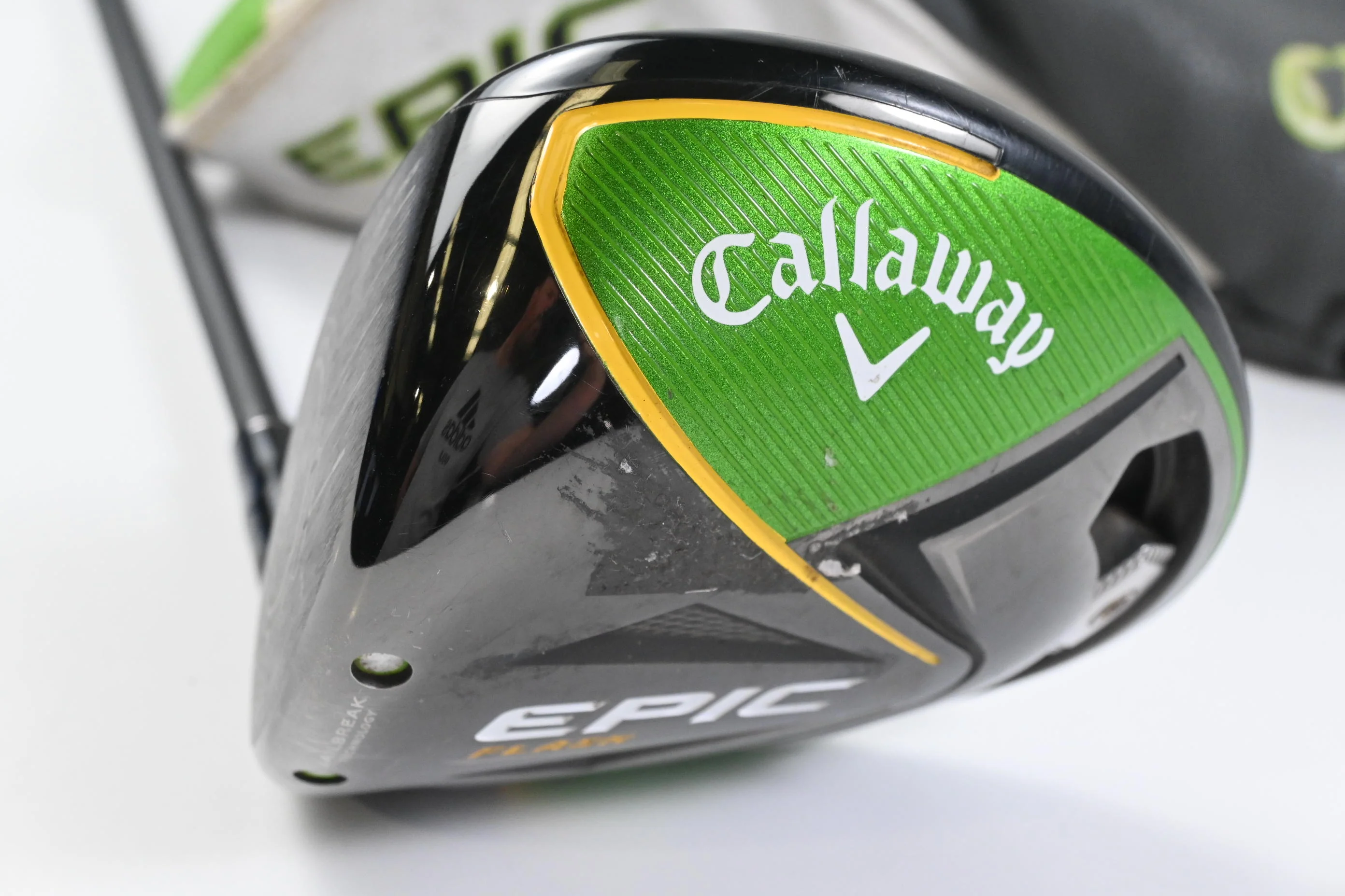 Left Hand Callaway Epic Flash Driver / 10.5 Degree / Regular Flex Vanquish 5