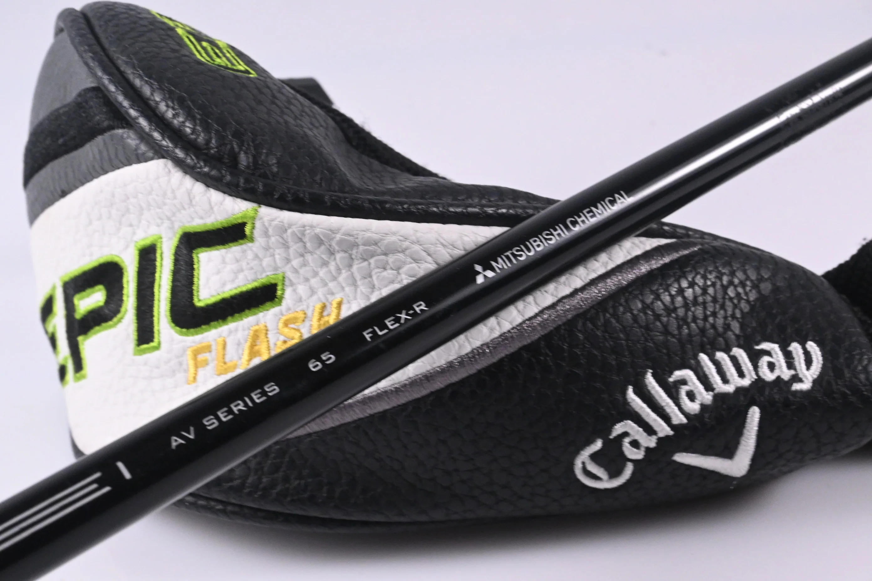 Left Hand Callaway Epic Flash #4 Hybrid / 21 Degree / Regular Flex Tensei White - Image 6