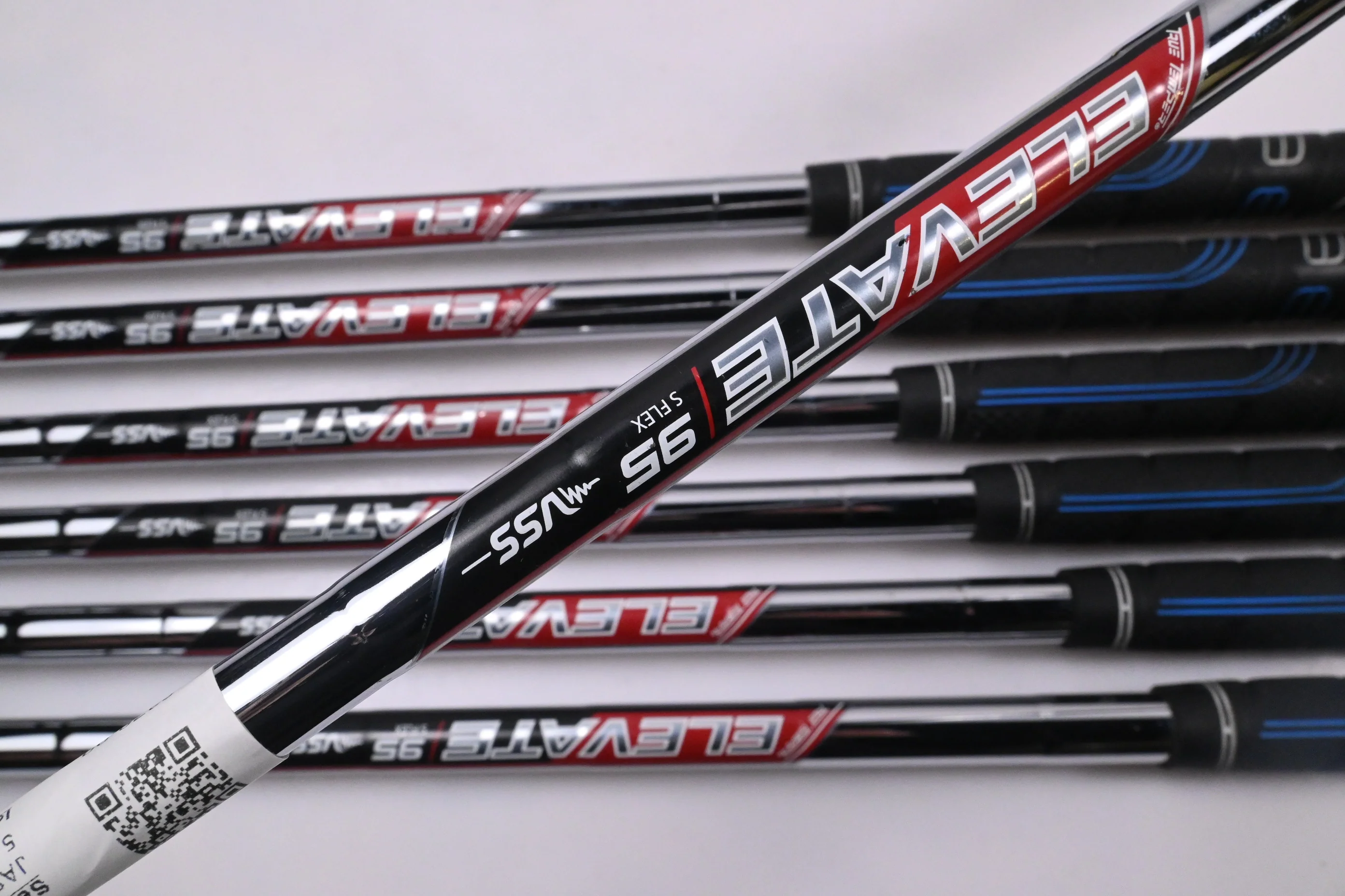 Callaway Mavrik Pro Irons / 4-PW / Stiff Flex Elevate 95 Shafts - Image 5