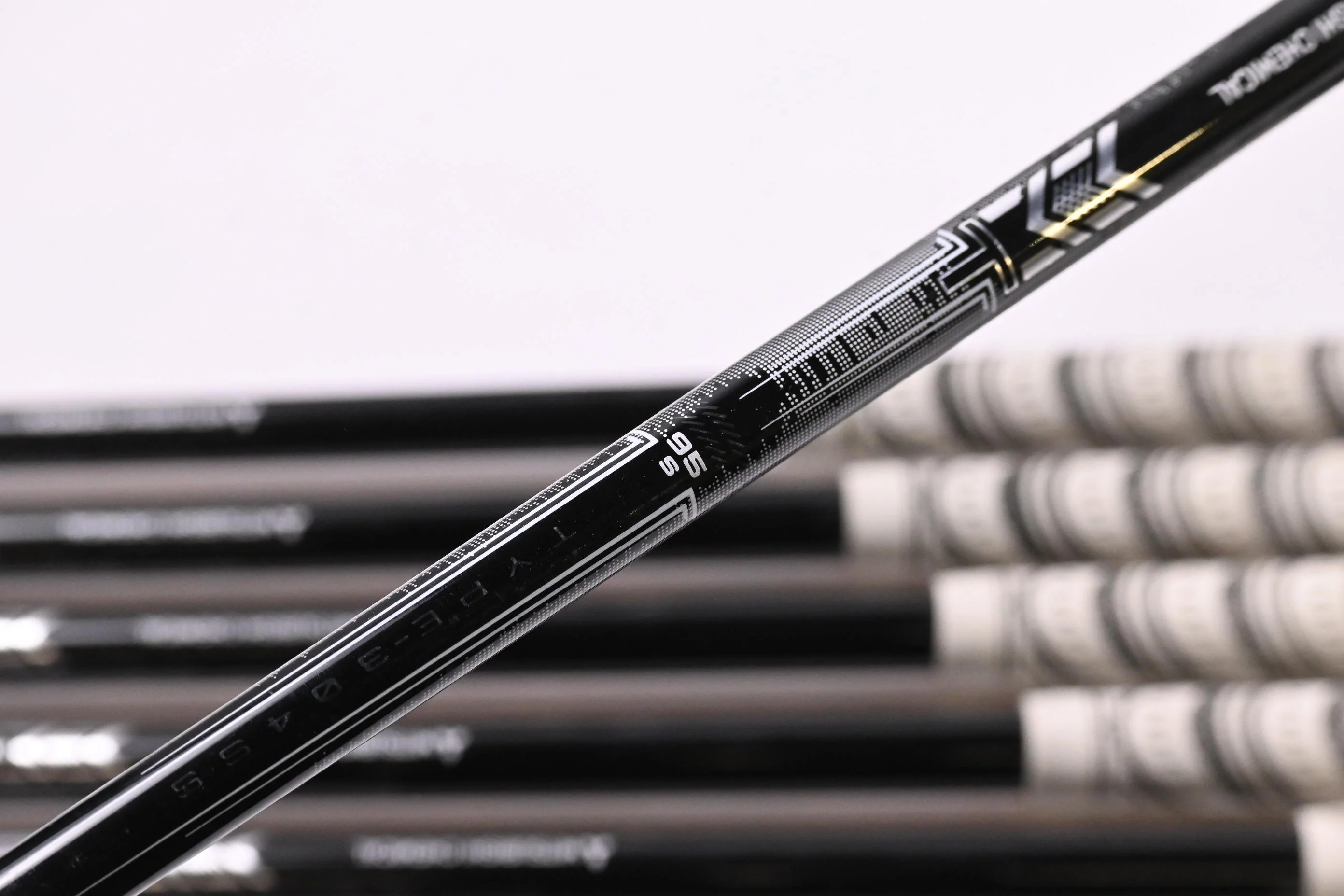Callaway Paradym Ai Smoke Irons / 4-PW / Stiff Flex MMT 95 Shafts - Image 5