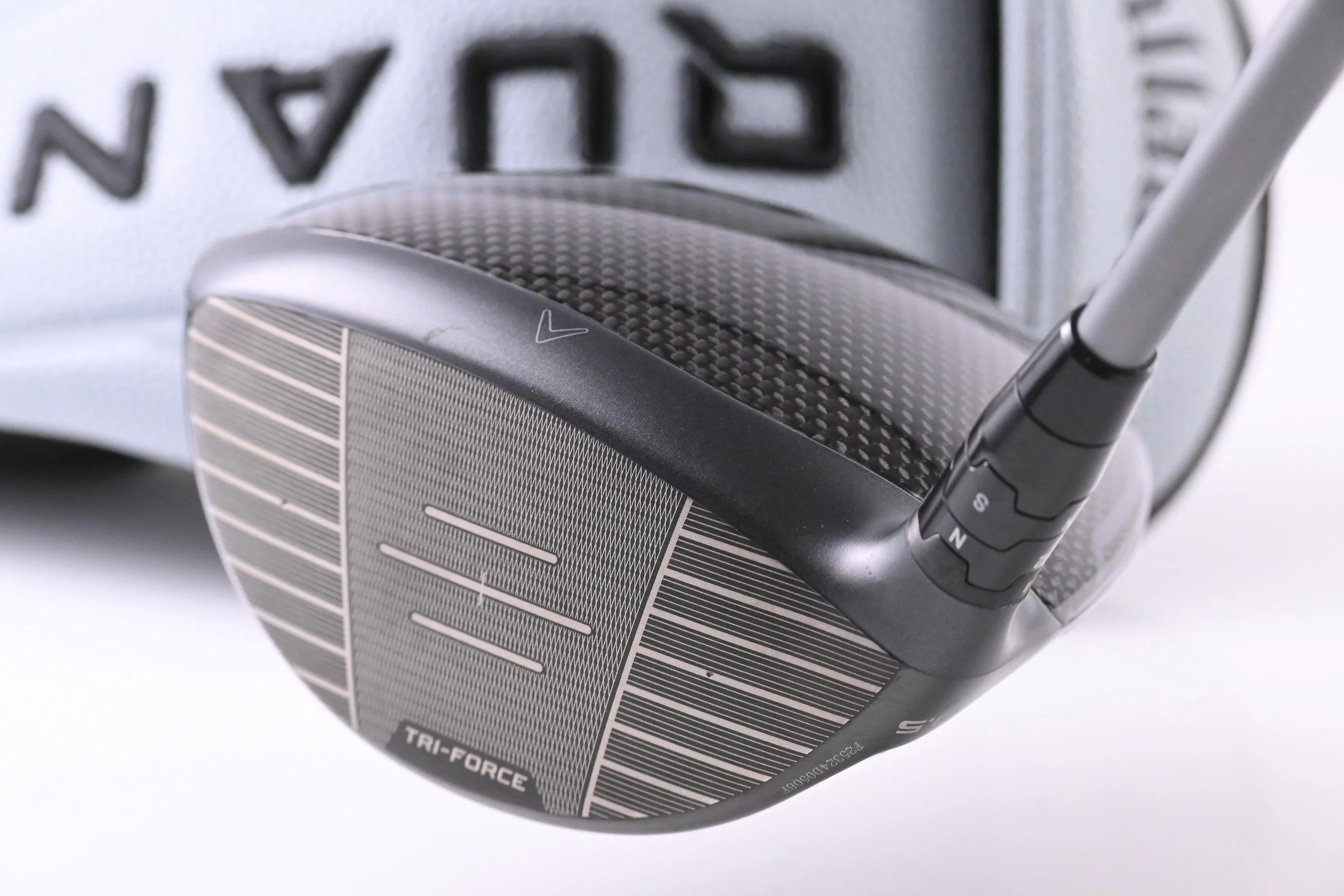 Callaway Quantum Max D Driver / 10.5 Degree / Stiff Flex Denali Frost Silver 60 Shaft - Image 4