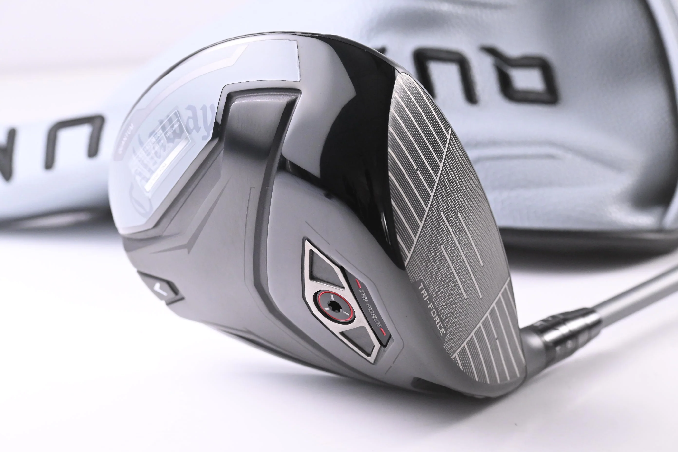 Callaway Quantum Max D Driver / 9 Degree / Stiff Flex Denali Frost Silver 50