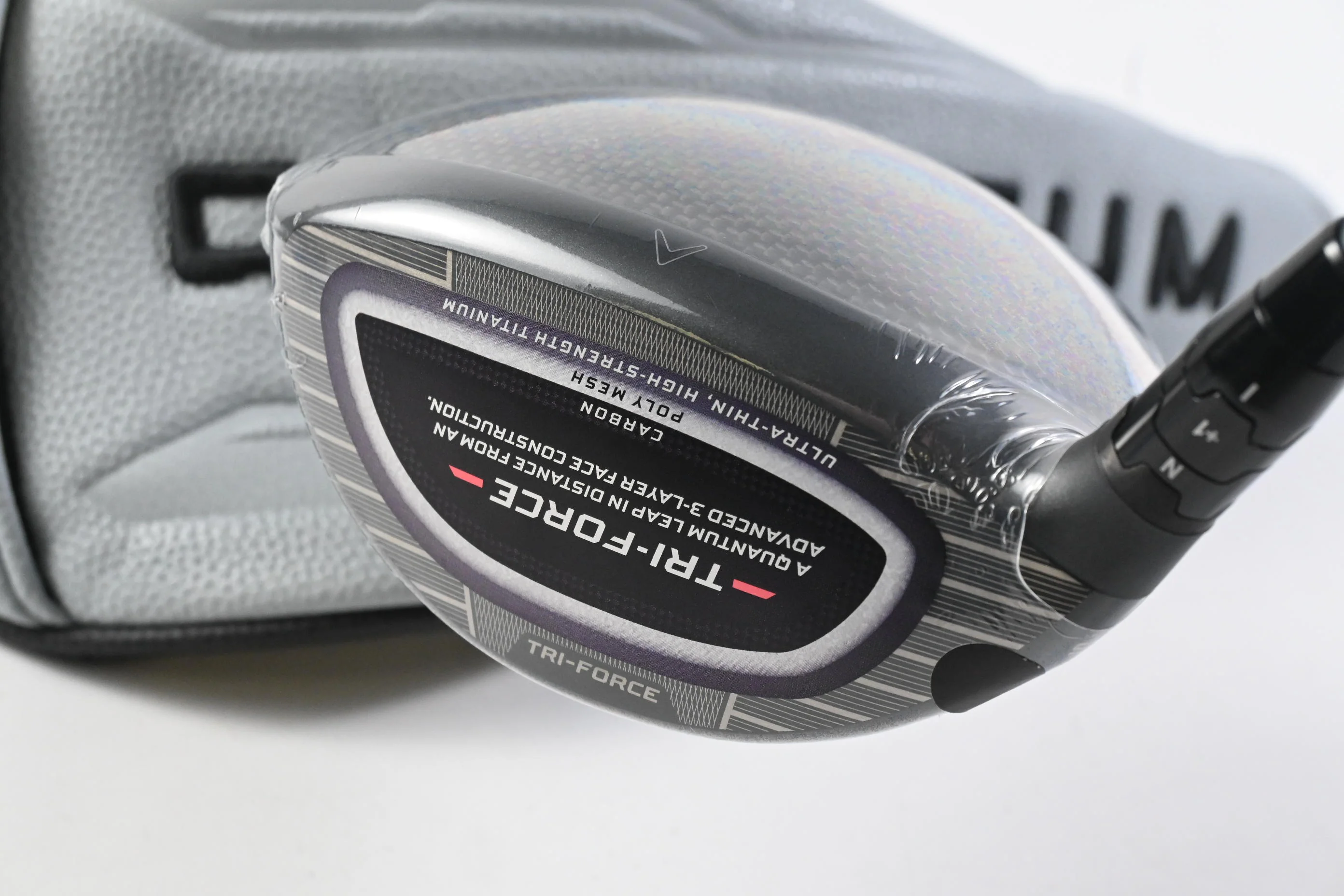 Callaway Quantum Max D Driver / 10.5 Degree / Regular Flex Denali Frost Silver - Image 4