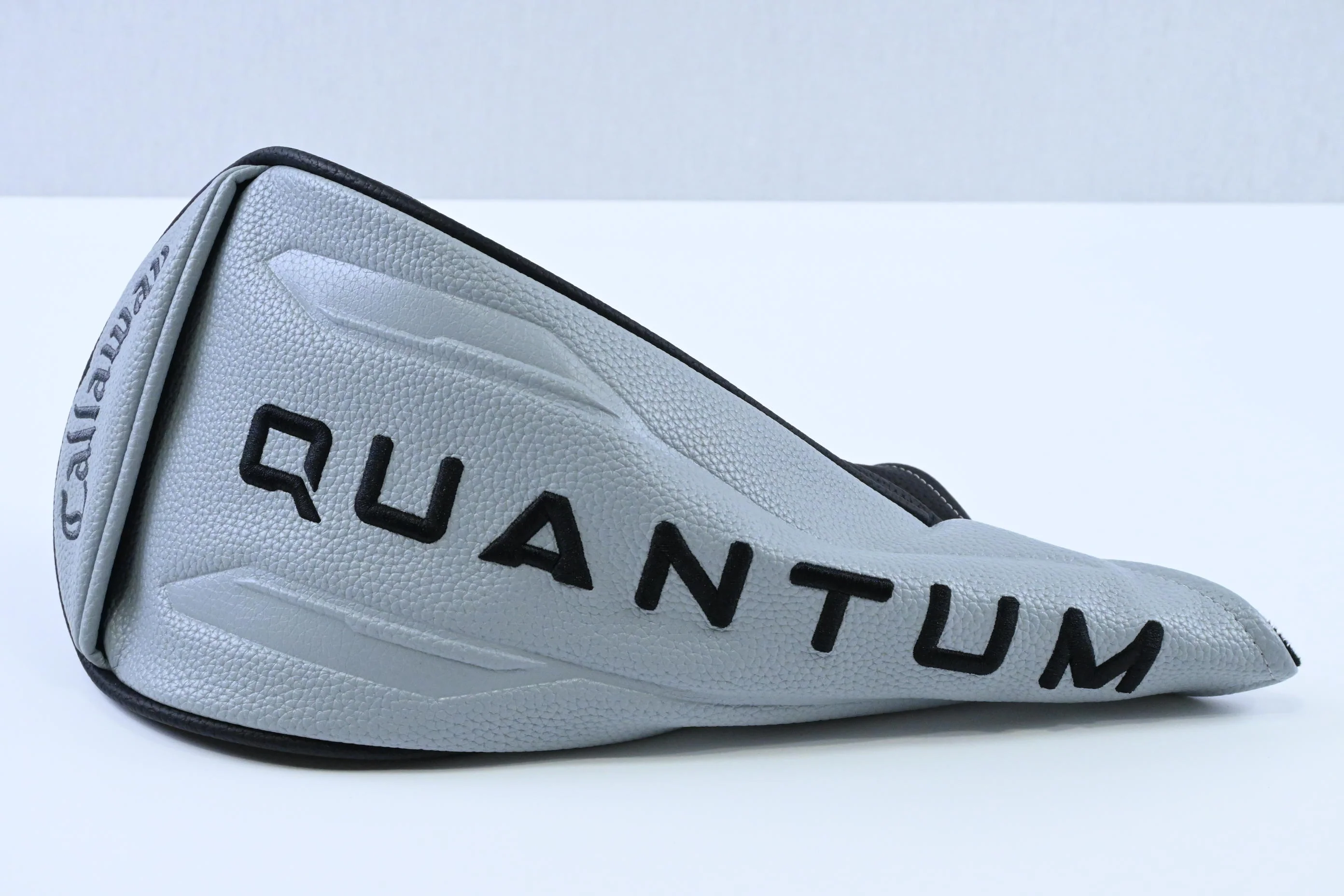 Callaway Quantum Max D Driver / 10.5 Degree / Regular Flex Denali Frost Silver - Image 9