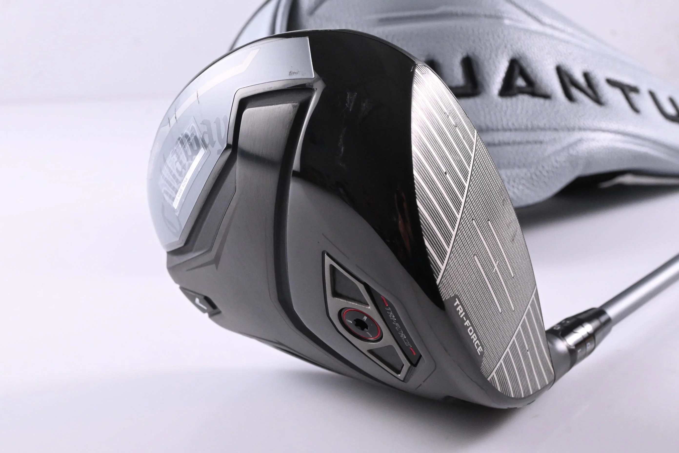 Callaway Quantum Max D Driver / 10.5 Degree / Stiff Flex Denali Frost Silver 60