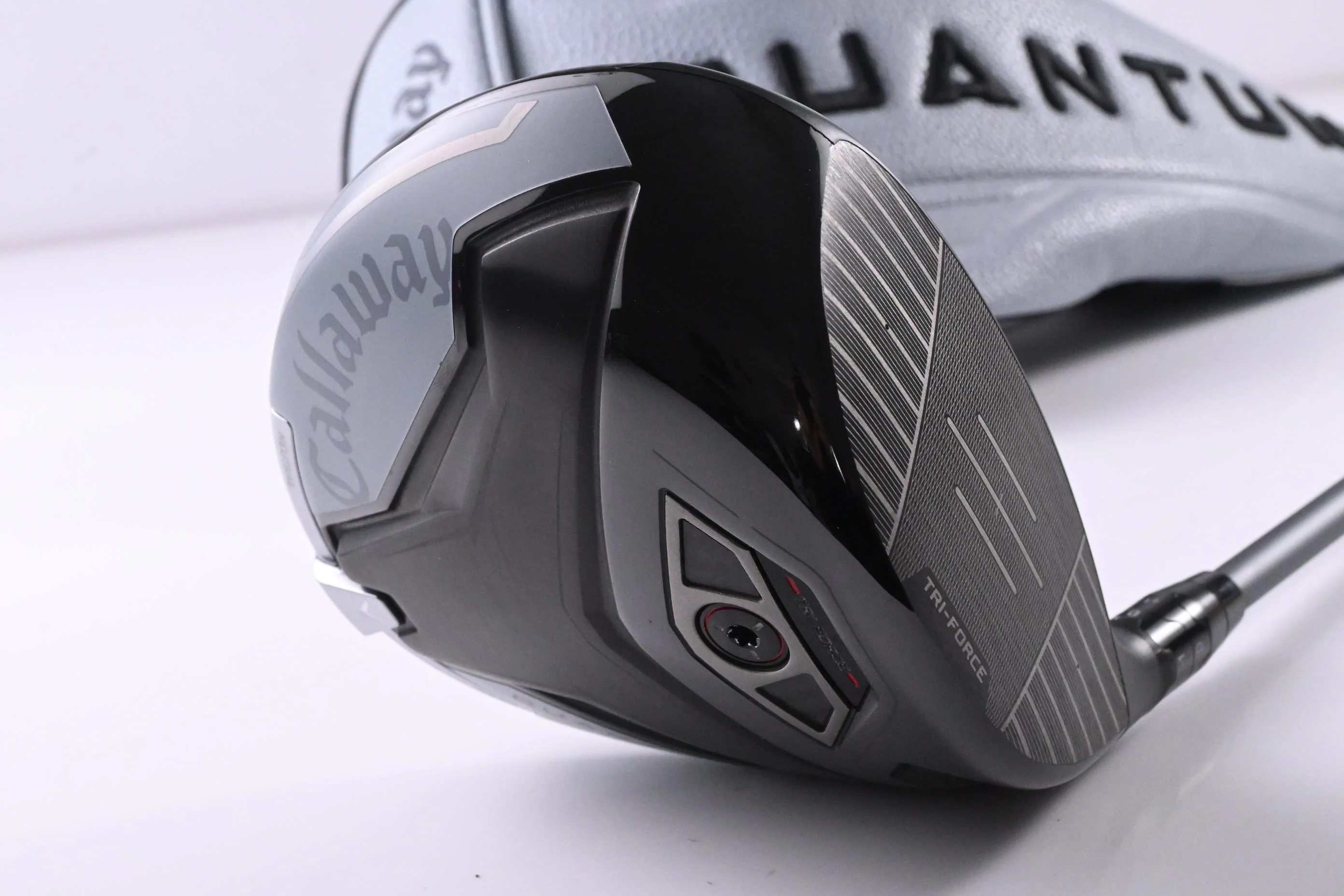 Callaway Quantum Max Driver / 9 Degree / X-Flex Denali Frost Silver 60 Shaft