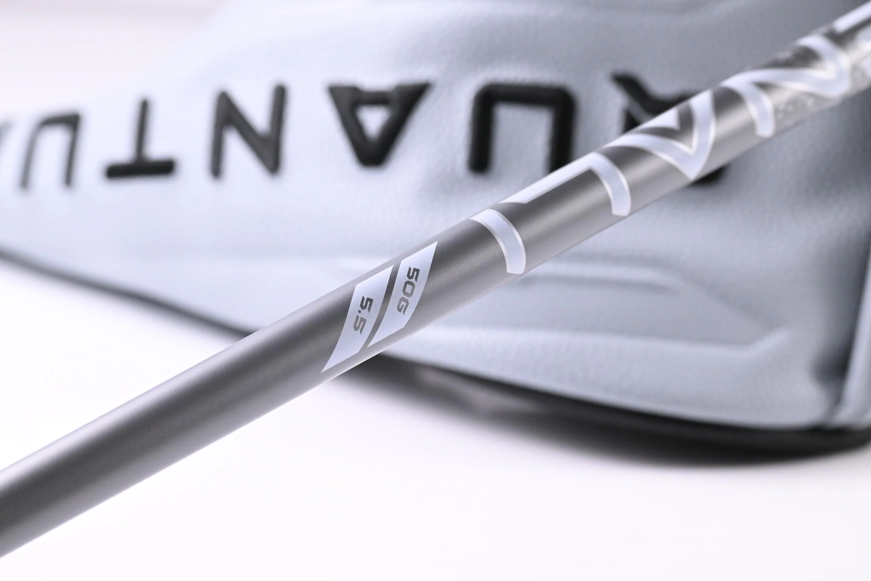 Callaway Quantum Max Driver / 10.5 Degree / Regular Flex Denali Frost Silver 50 - Image 6