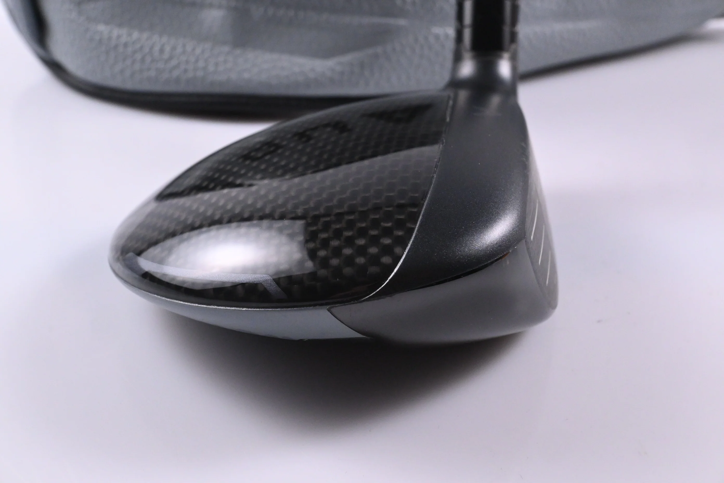 Callaway Quantum Max #3 Wood / 15 Degree / Regular Flex Denali Frost Silver 60 Shaft - Image 3