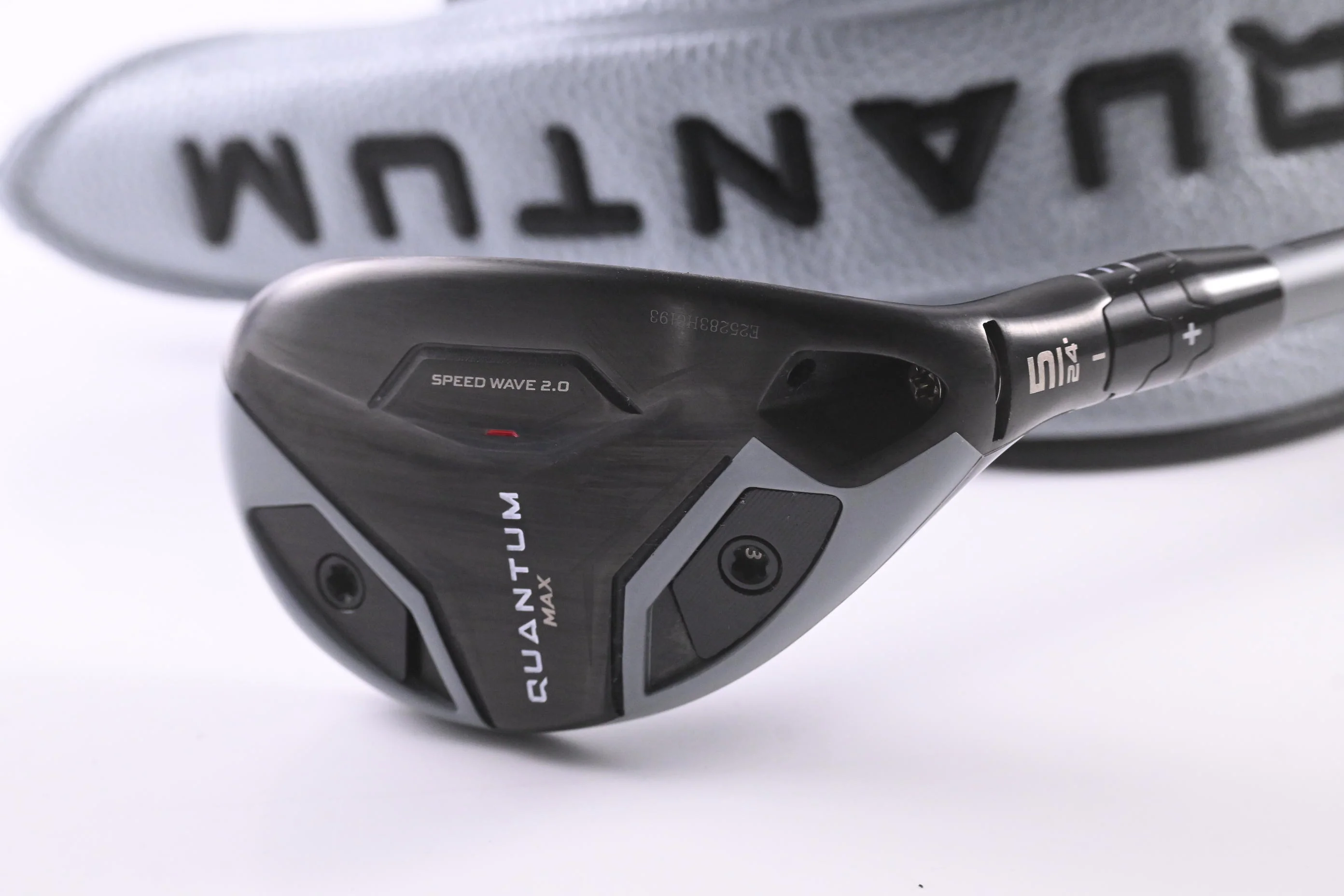 Callaway Quantum Max #5 Hybrid / 24 Degree / Regular Flex Denali Frost Silver 60 - Image 2