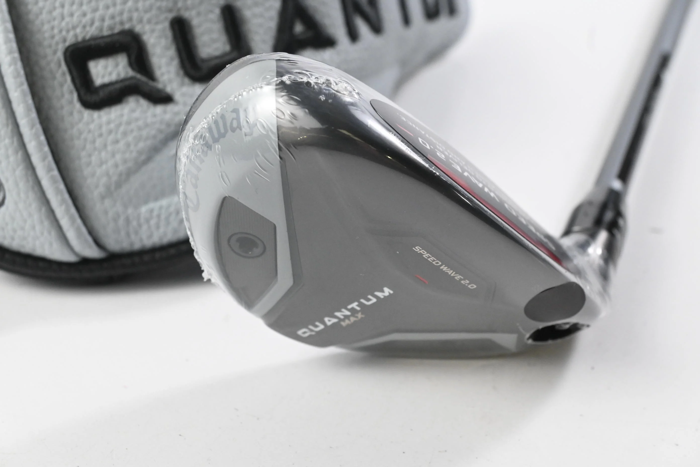 Callaway Quantum Max #5 Hybrid / 24 Degree / Regular Flex Denali Frost Silver 60