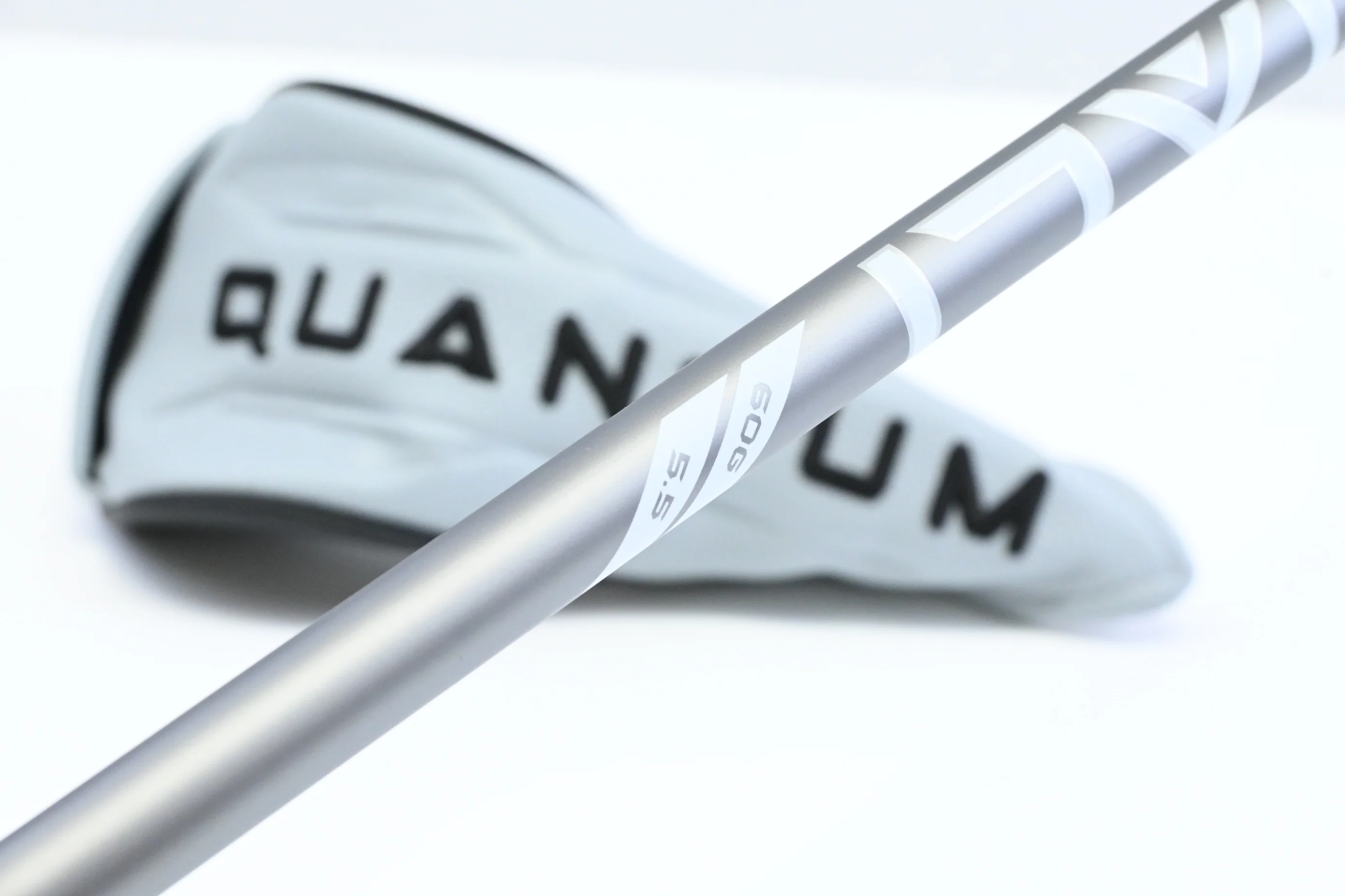 Callaway Quantum Max #4 Hybrid / 22 Degree / Regular Flex Denali Frost Silver 60 - Image 6
