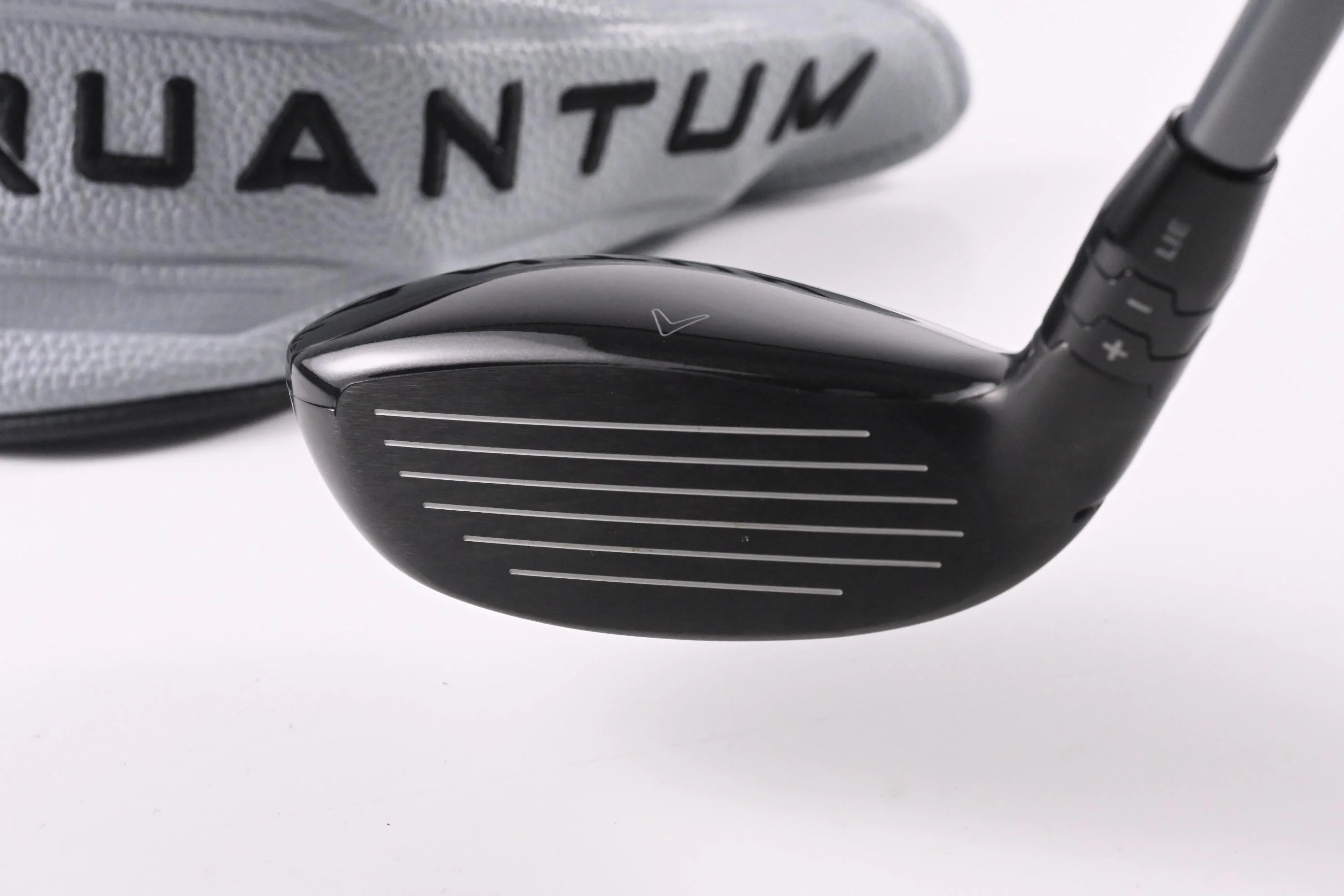 Callaway Quantum Max #4 Hybrid / 21 Degree / Stiff Flex Denali Charcoal 70 Shaft - Image 4