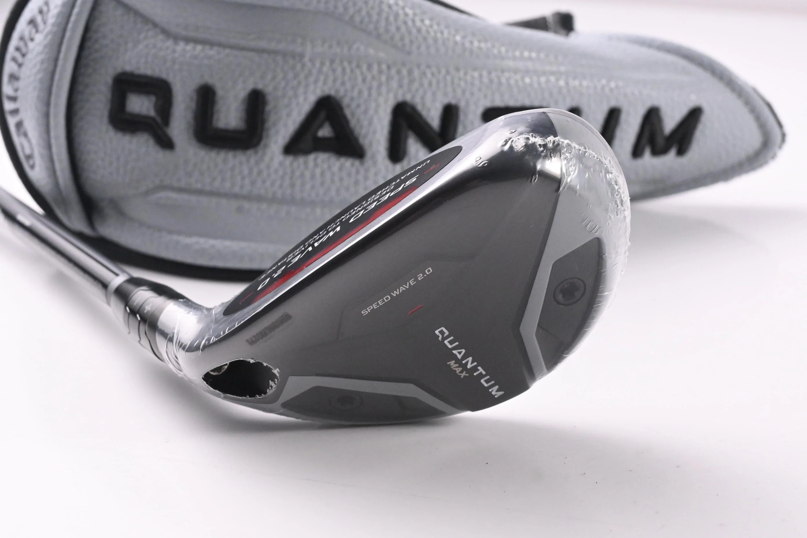 Left Hand Callaway Quantum Max #4 Hybrid / 21 Degree / Regular Flex Denali 60