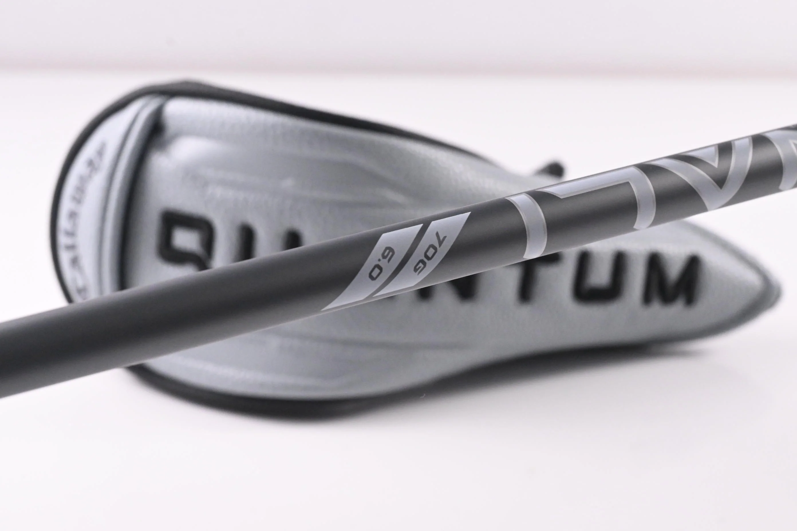 Callaway Quantum Max #3 Hybrid / 19 Degree / Stiff Flex Denali Silver 70 Shaft - Image 6