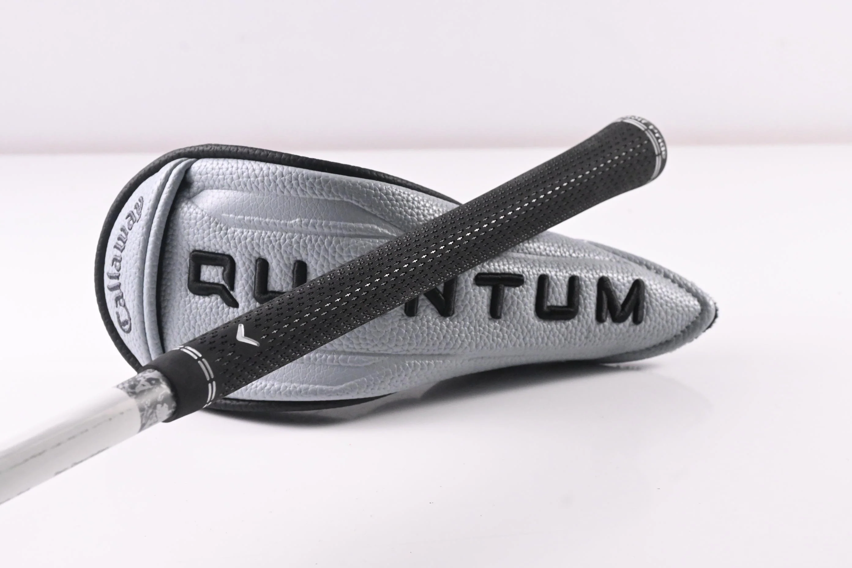 Callaway Quantum Max #3 Hybrid / 19 Degree / Stiff Flex Denali Silver 70 Shaft - Image 8