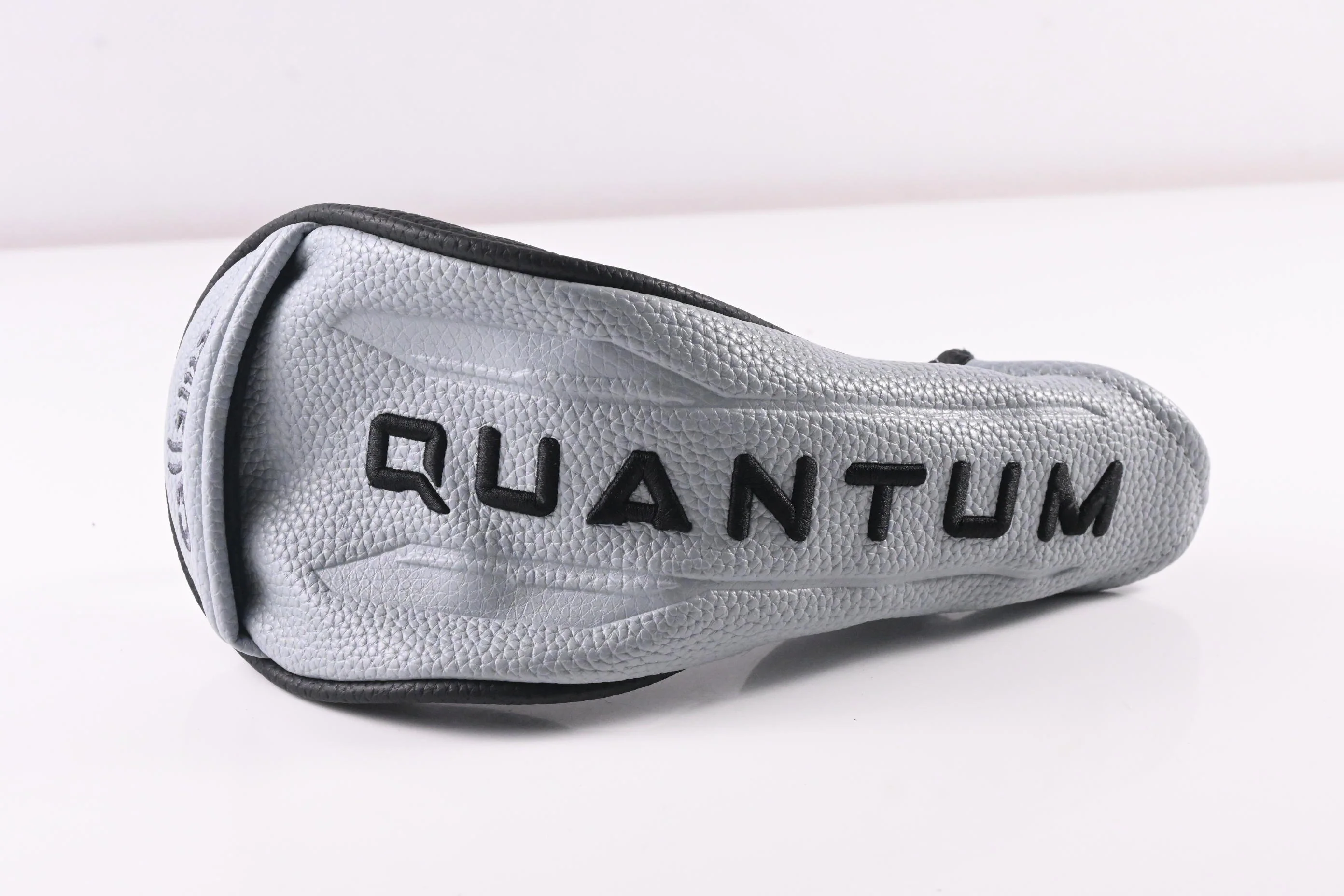 Callaway Quantum Max #4 Hybrid / 21 Degree / Regular Flex Denali Silver 60 Shaft - Image 9