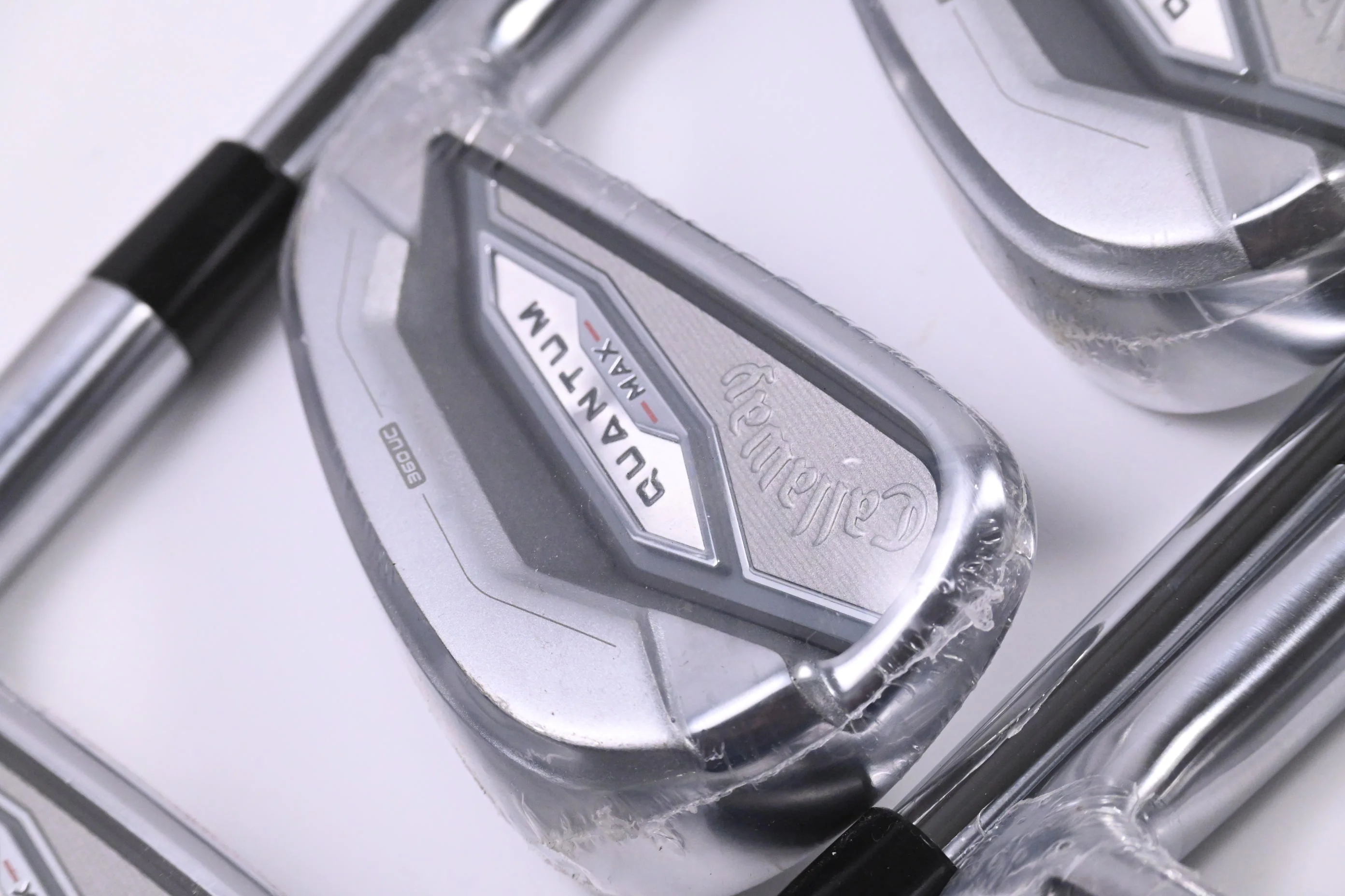 Callaway Quantum Max Irons / 5-PW / Regular Flex KBS MAX 90 Shafts