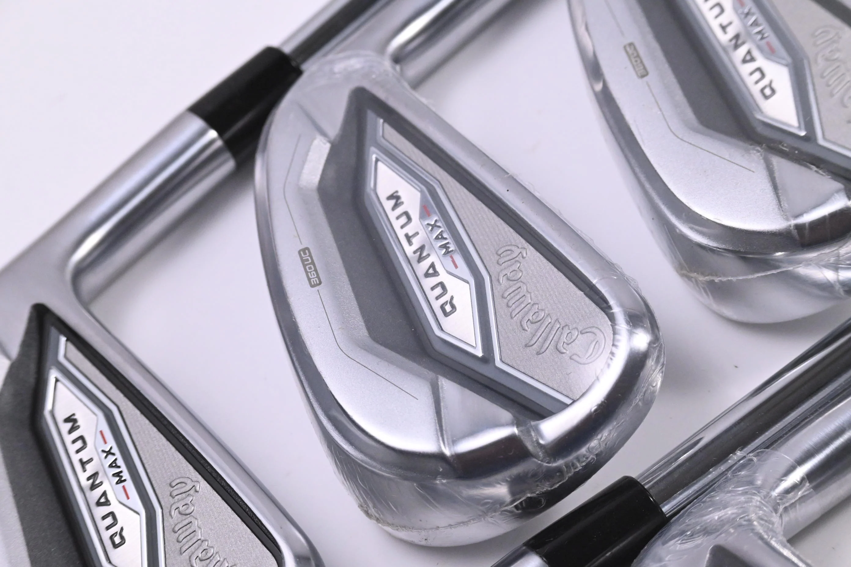 Callaway Quantum Max Irons / 5-PW / Regular Flex KBS MAX 90 Shafts