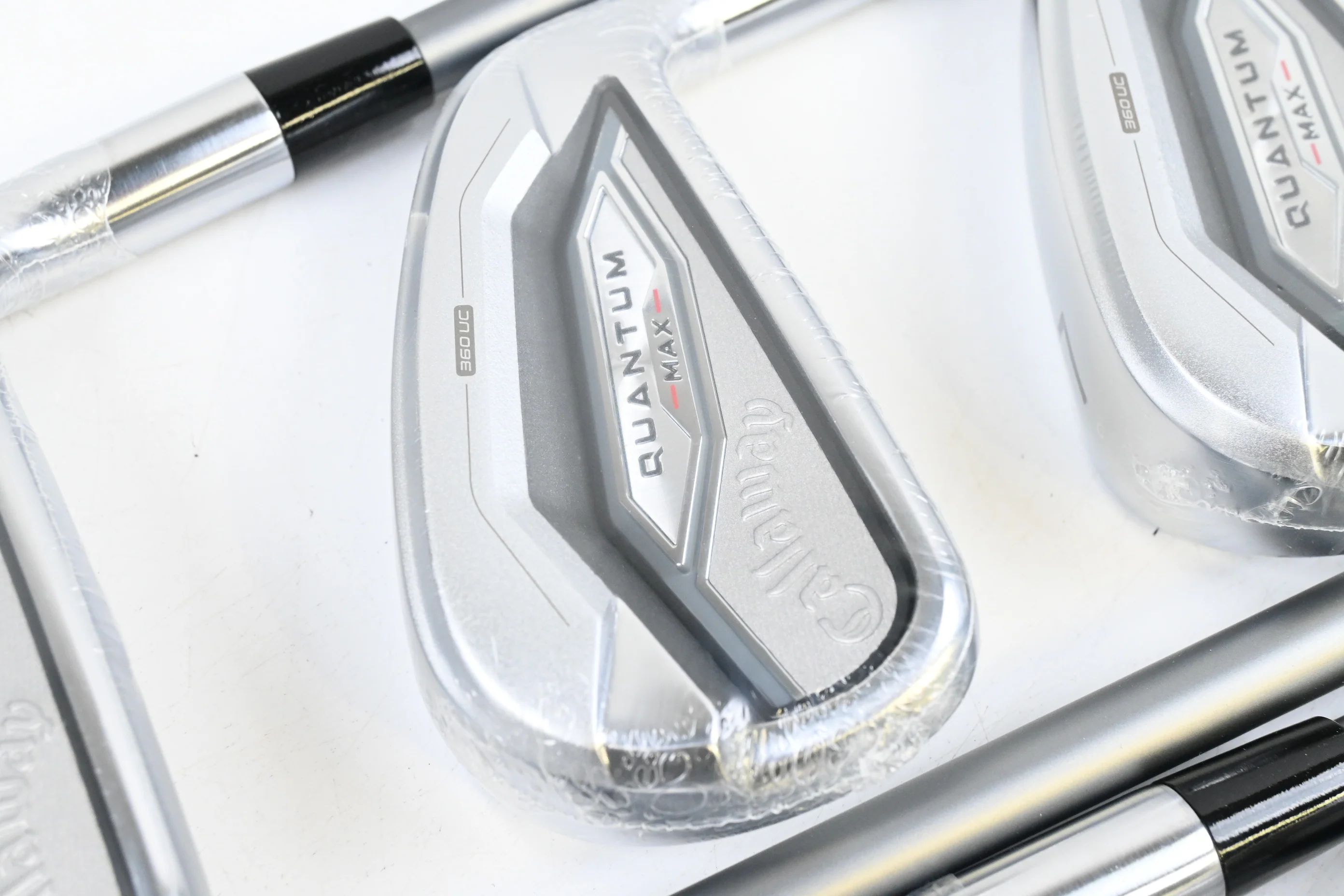 Callaway Quantum Max Irons / 5-PW / Regular Flex Denali Frost Silver 60 Shafts