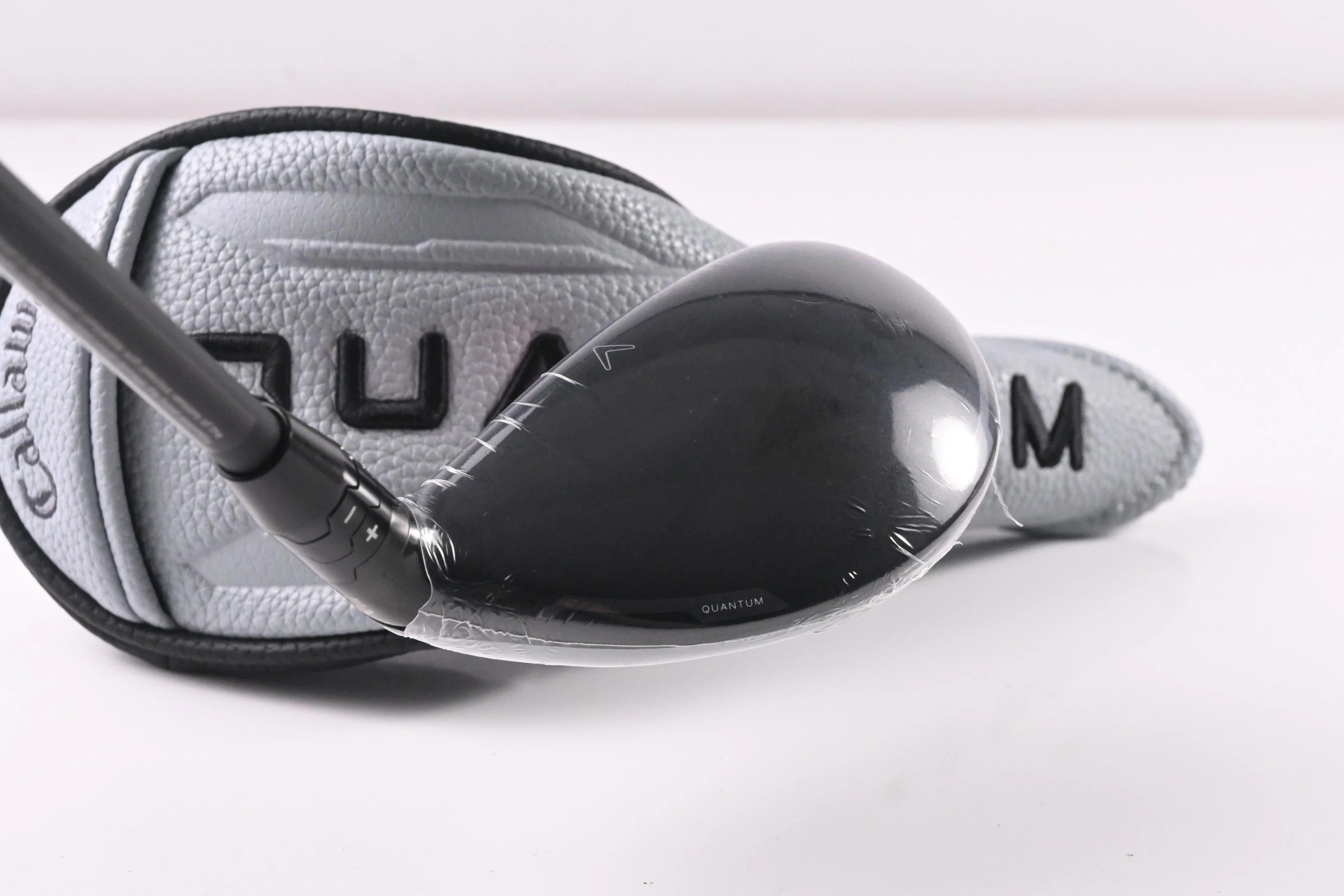 Callaway Quantum Max OS #4 Hybrid / 20 Degree / Regular Flex Vanquish 5 Shaft - Image 5