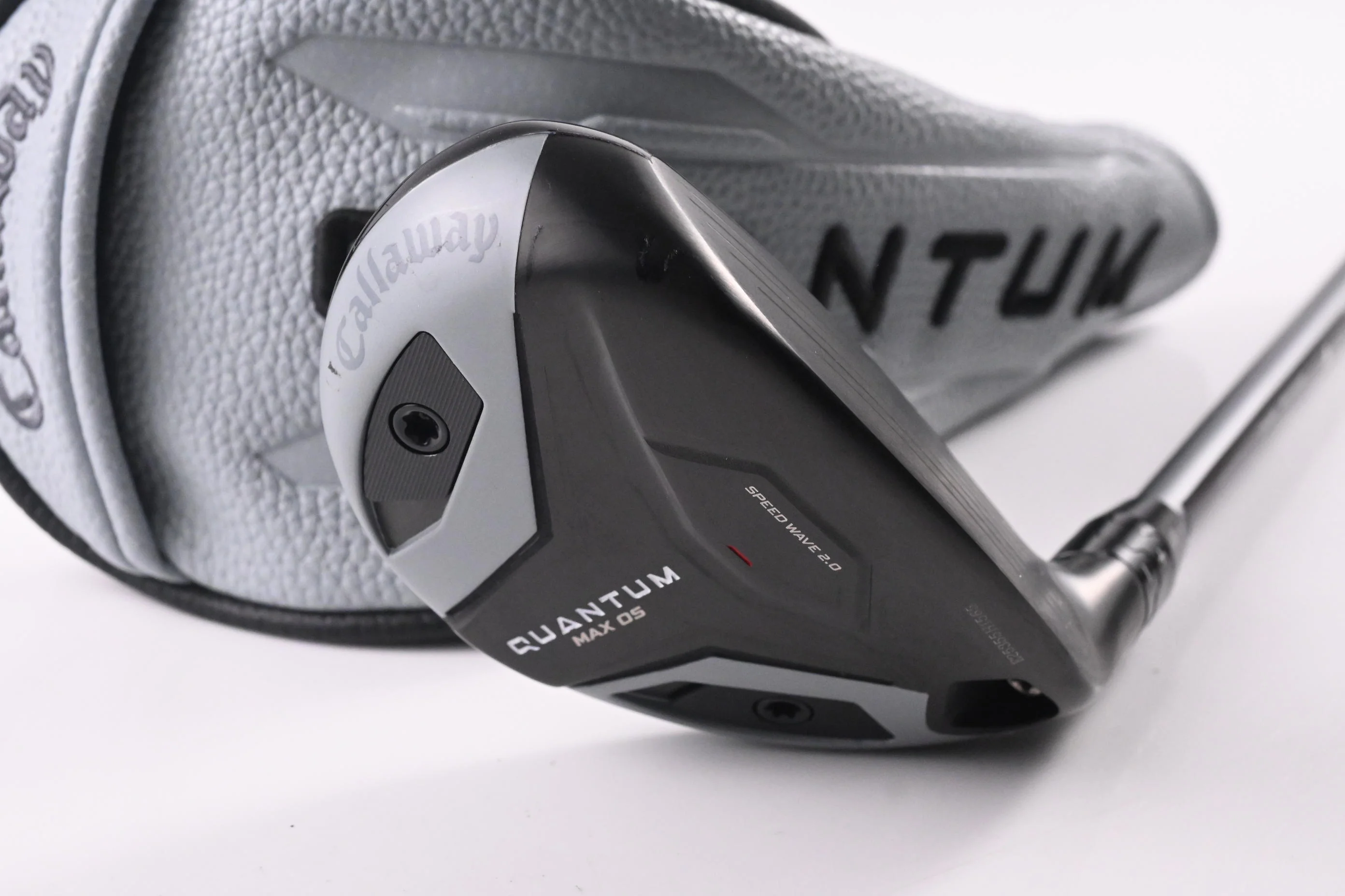 Callaway Quantum Max OS #5 Hybrid / 23 Degree / Regular Flex Denali Silver 60
