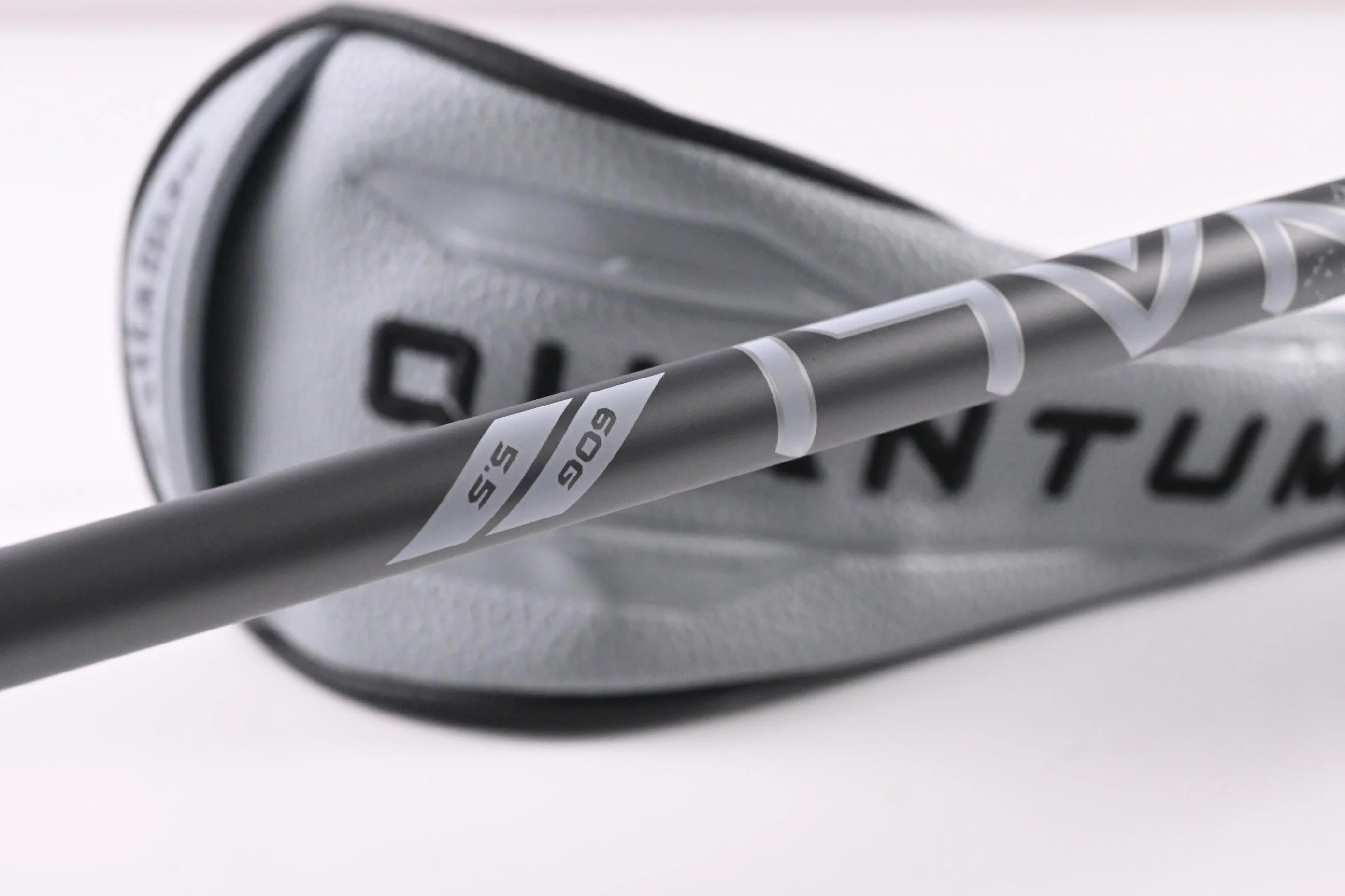 Callaway Quantum Max OS #5 Hybrid / 23 Degree / Regular Flex Denali Silver 60 - Image 6