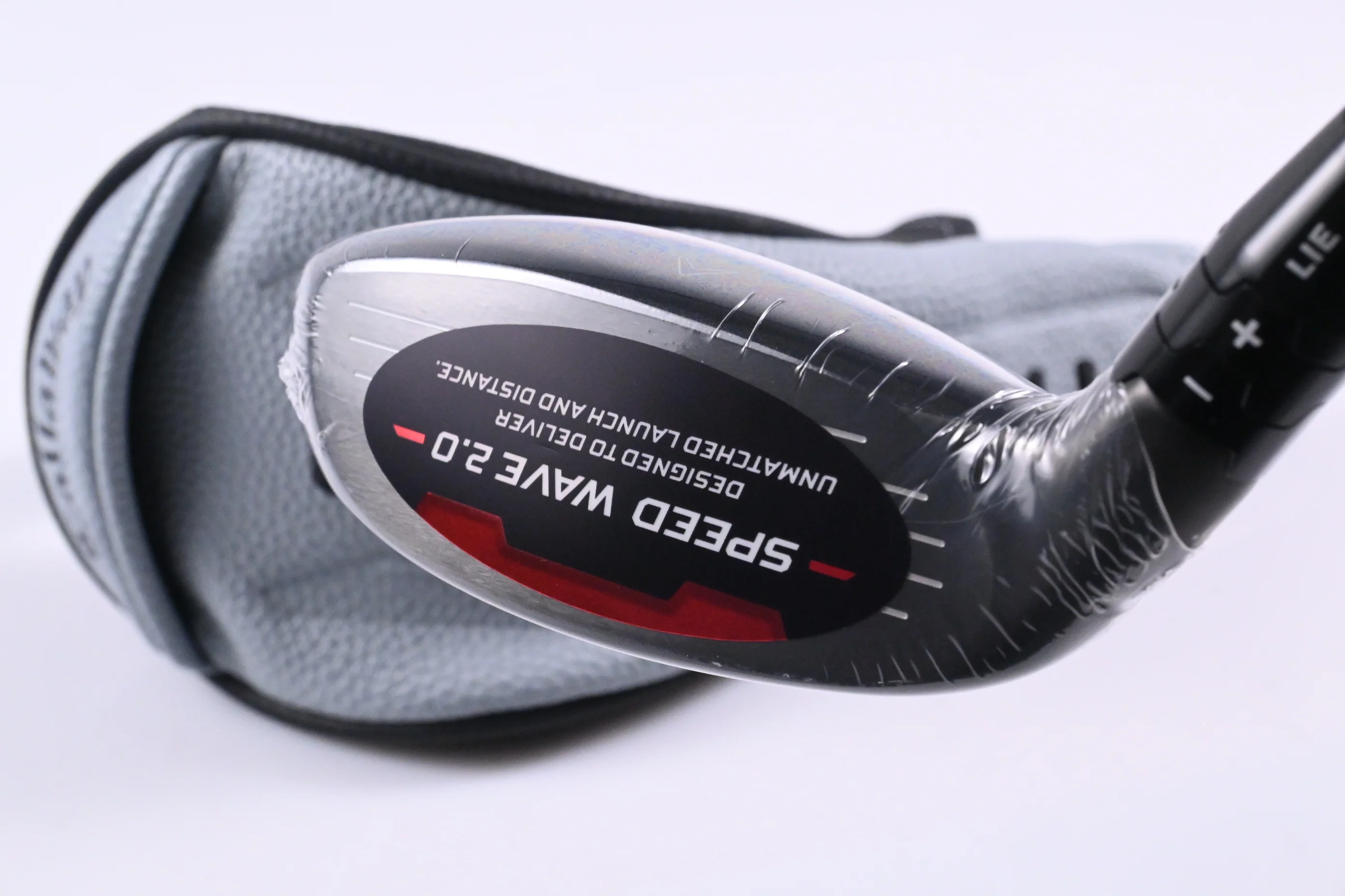 Callaway Quantum Max OS #4 Hybrid / 20 Degree / Regular Flex Denali Silver 60 - Image 4