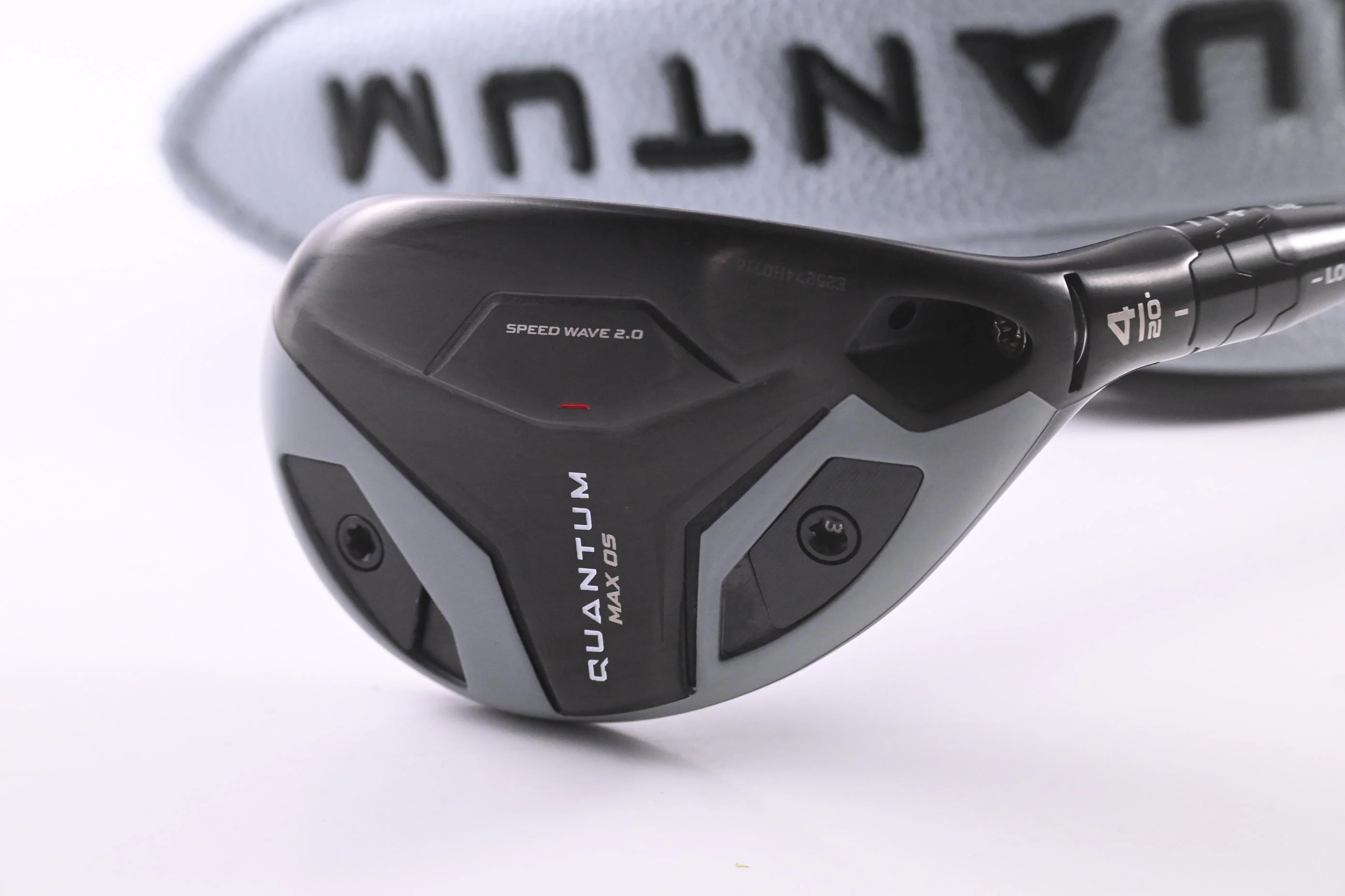 Callaway Quantum Max OS #4 Hybrid / 20 Degree / Regular Flex Denali Frost Silver - Image 2