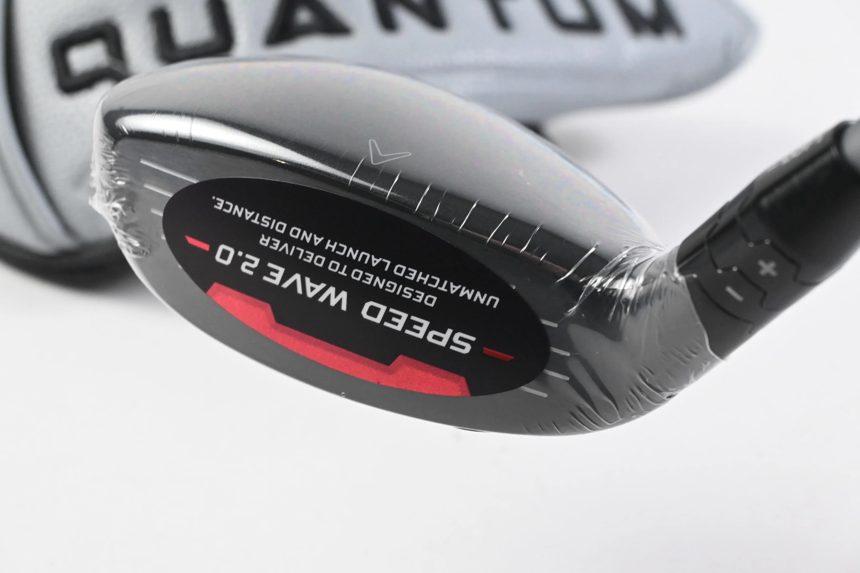 Callaway Quantum Max OS #4 Hybrid / 20 Degree / Regular Flex Denali Frost 60 - Image 4